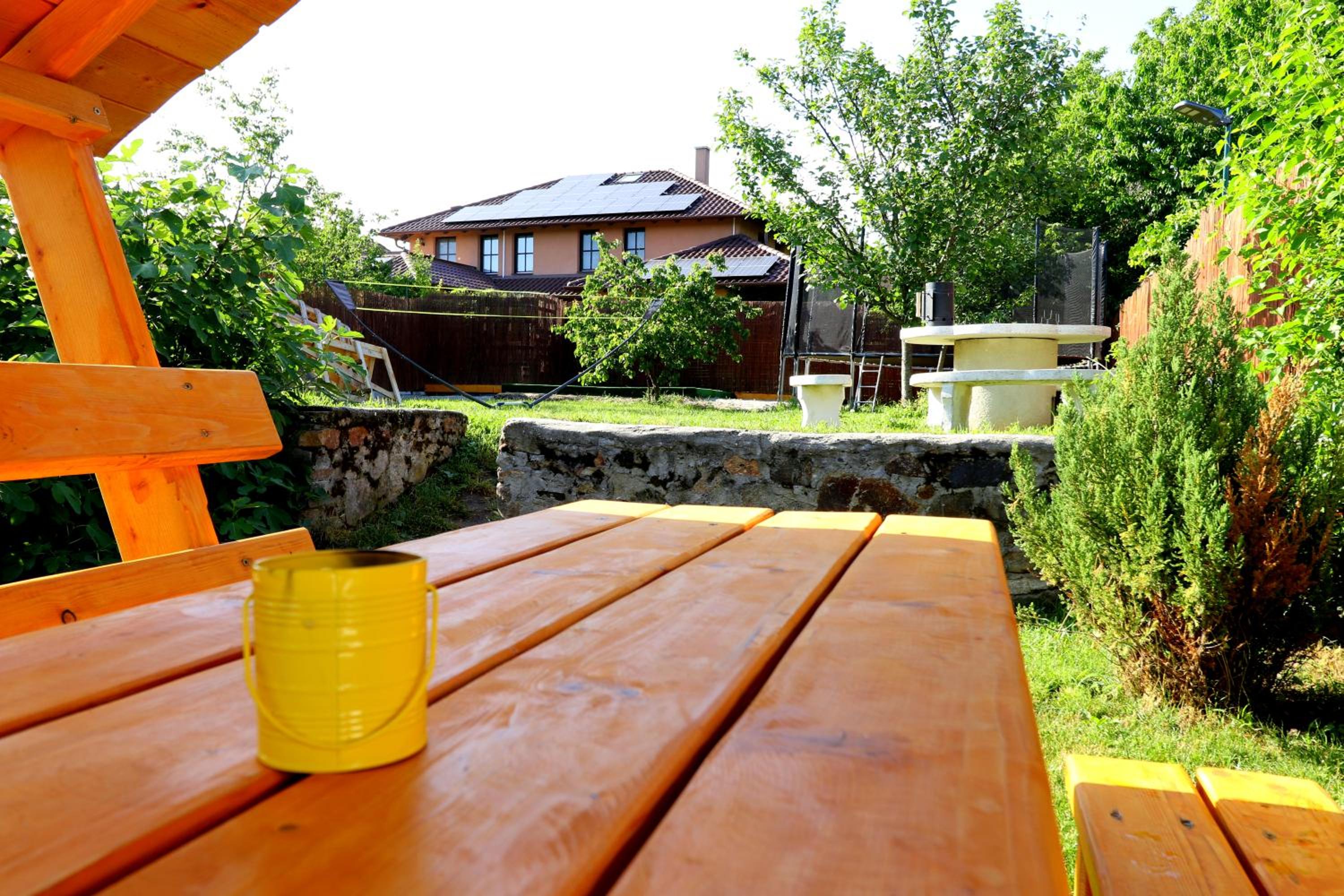 Friends & Family Apartmanok Velence