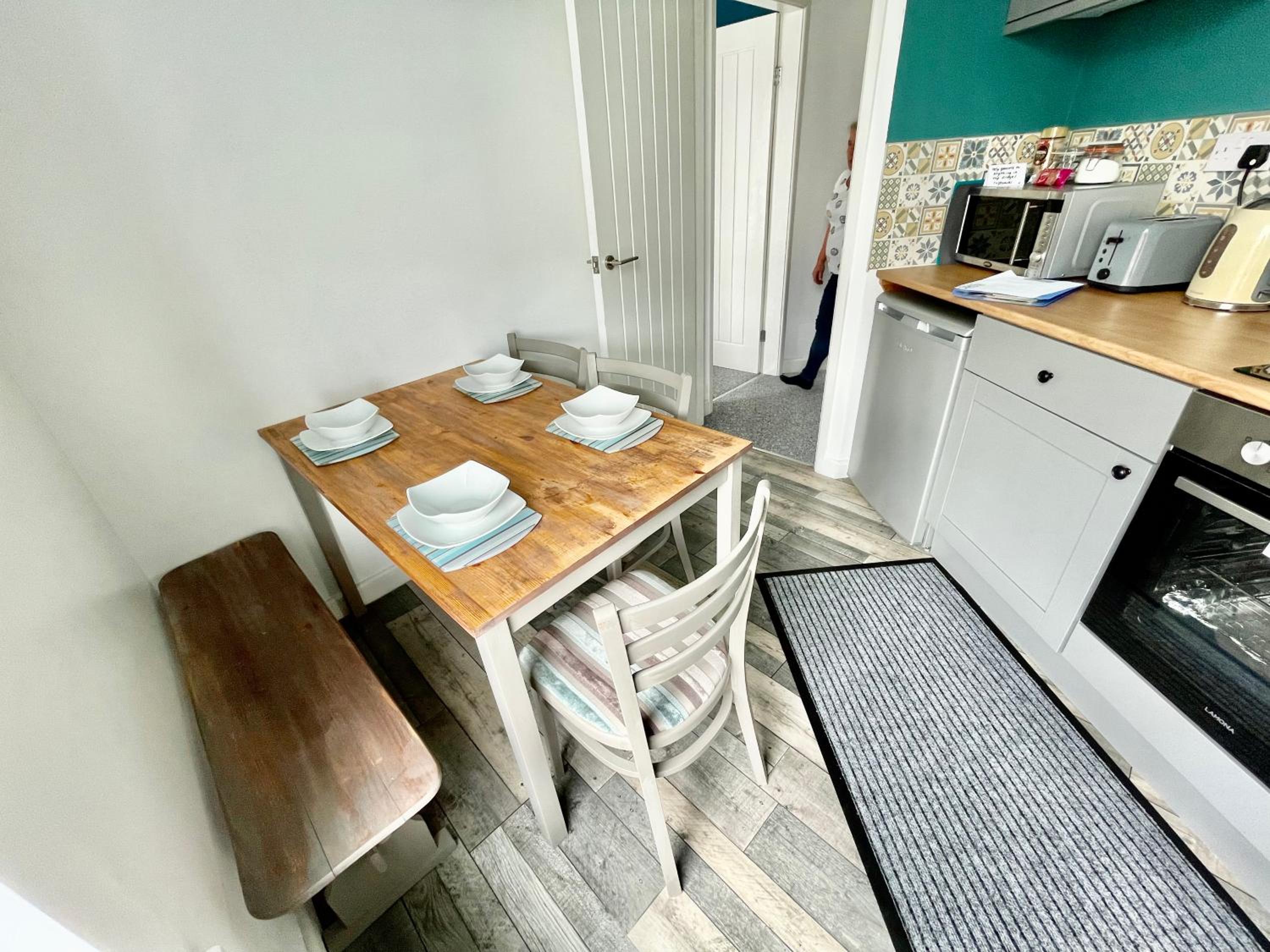 The Corner House - Modern Chesterfield Town Centre Apartments view 2