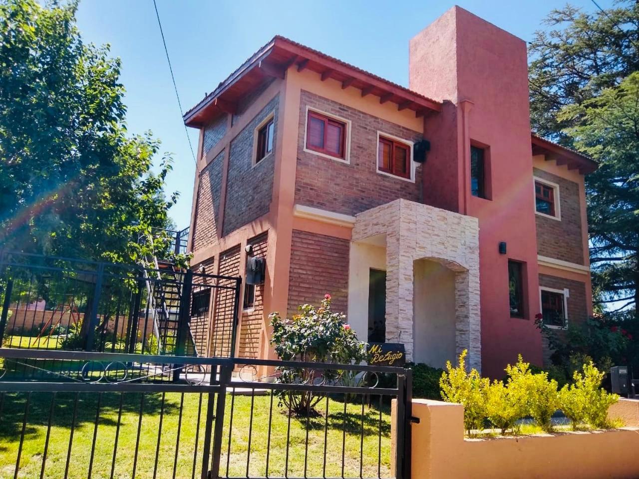 Hotel Mi Refugio - Image 1