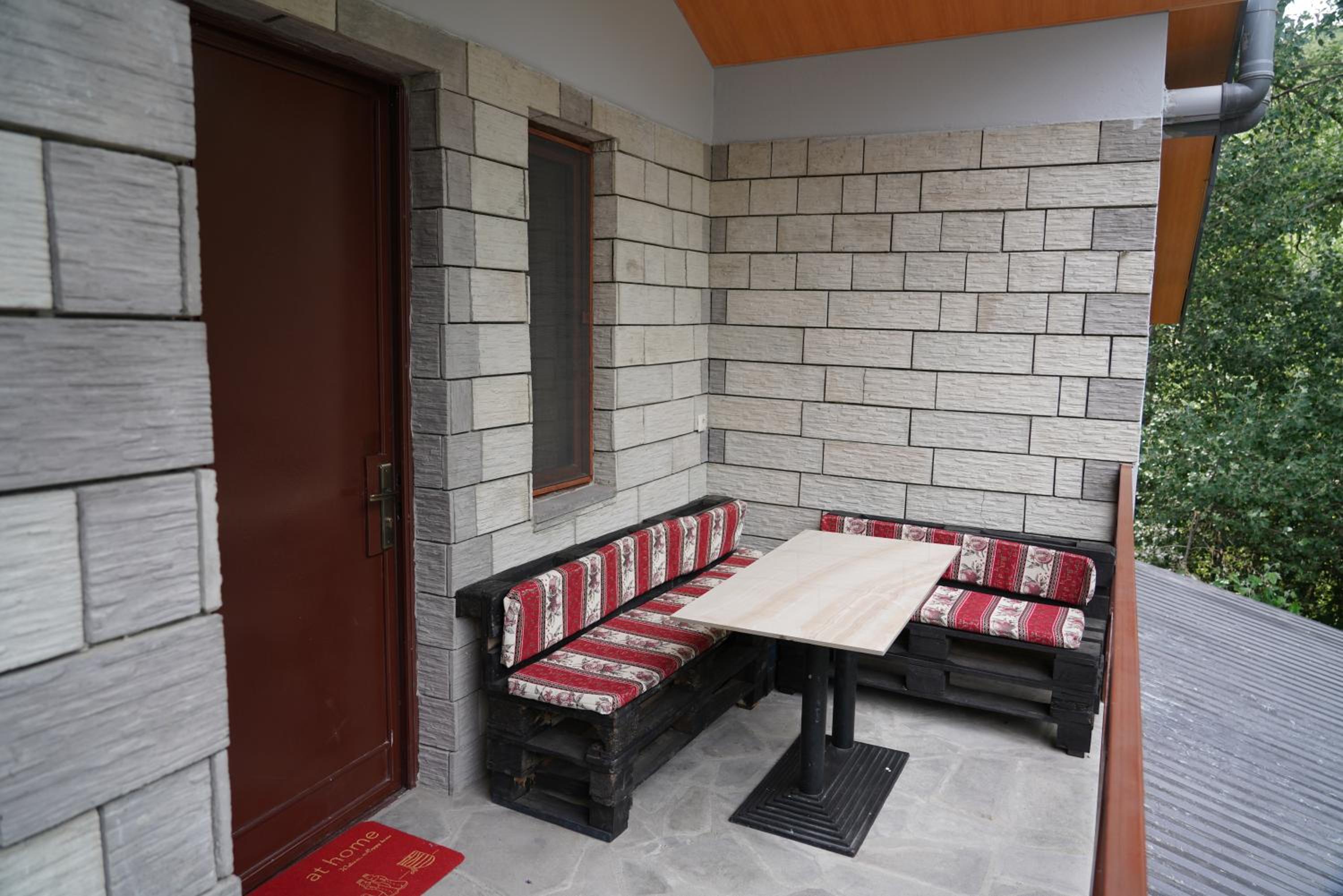 AAA Jermuk rest house