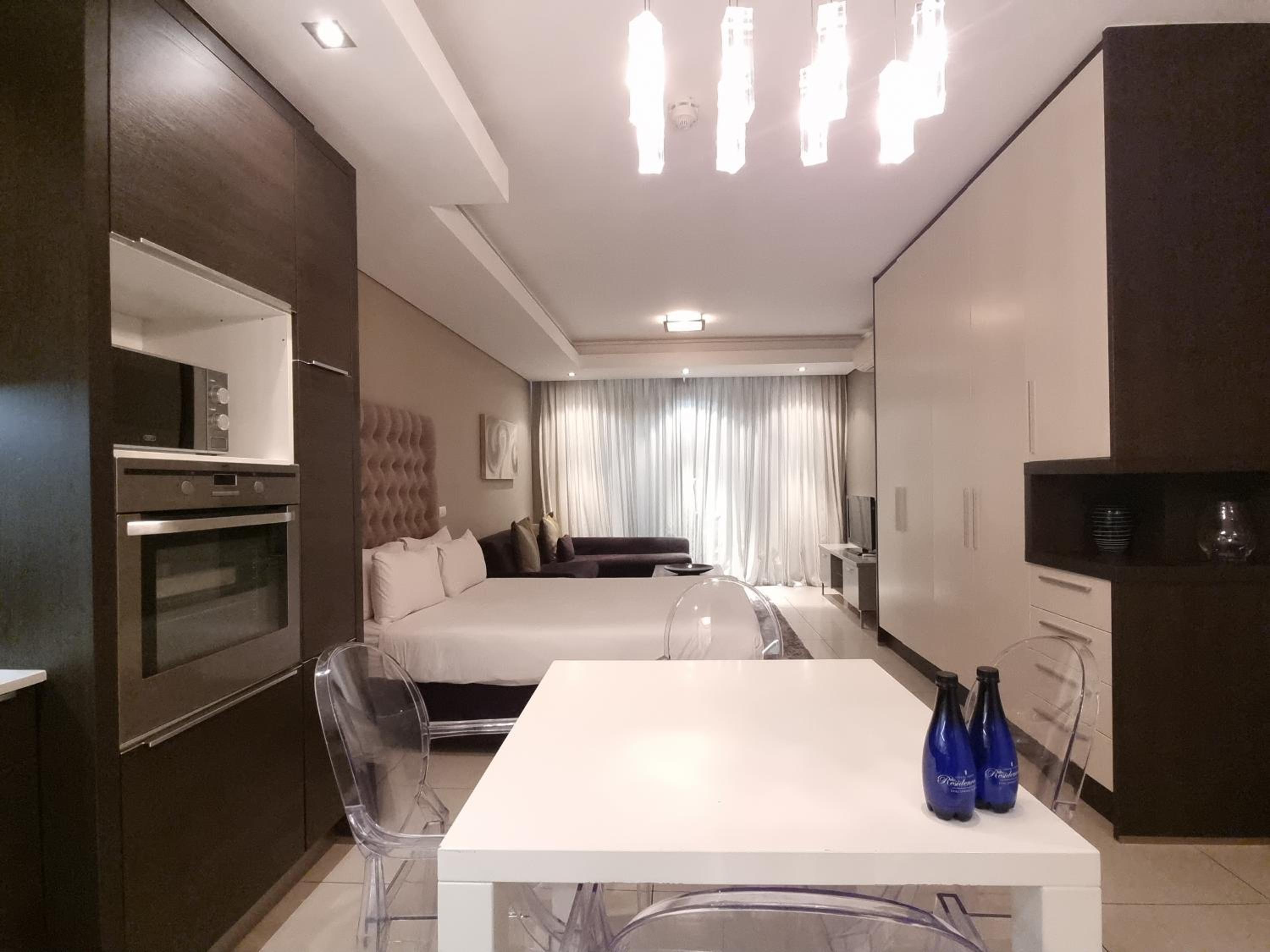 Photo 128 sur 199 de The Residences at Crystal Towers