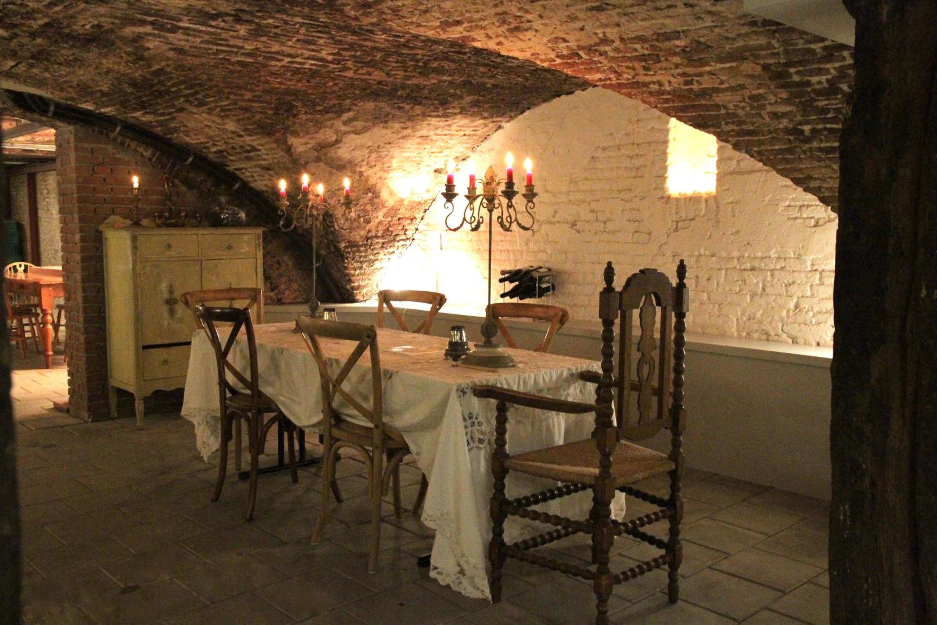 Top-notch apartment along canal in historic centre photo 5