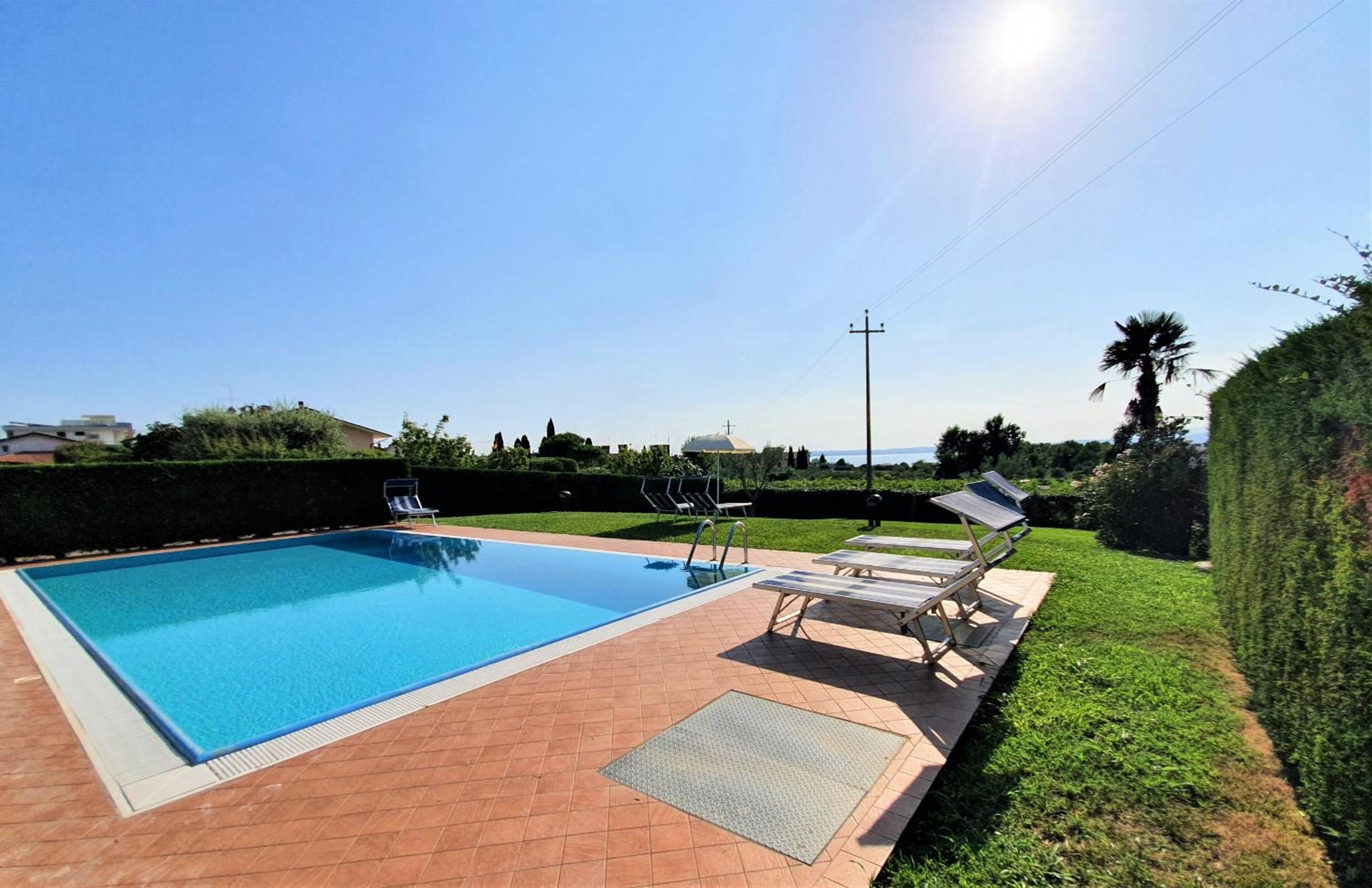 APARTMENT BLANCO - Regarda Travel view 5