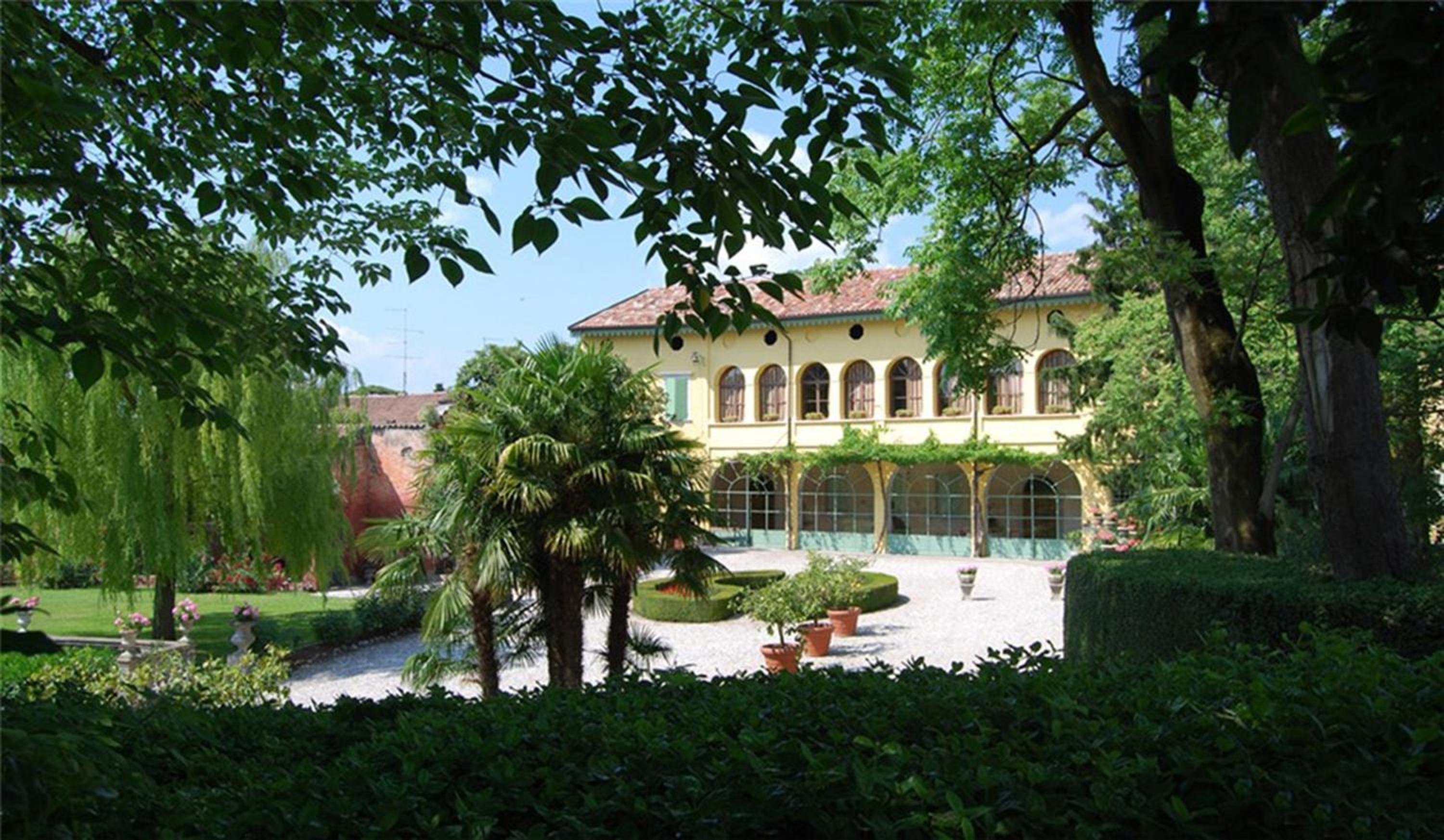 Villa Avesani view 4