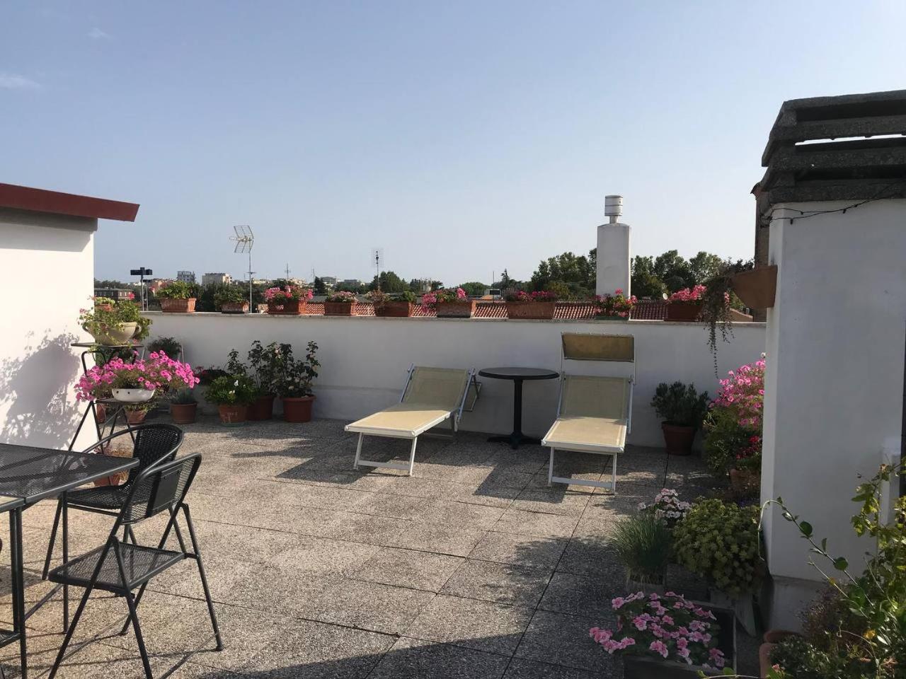 B&B RoofTop51 photo 3
