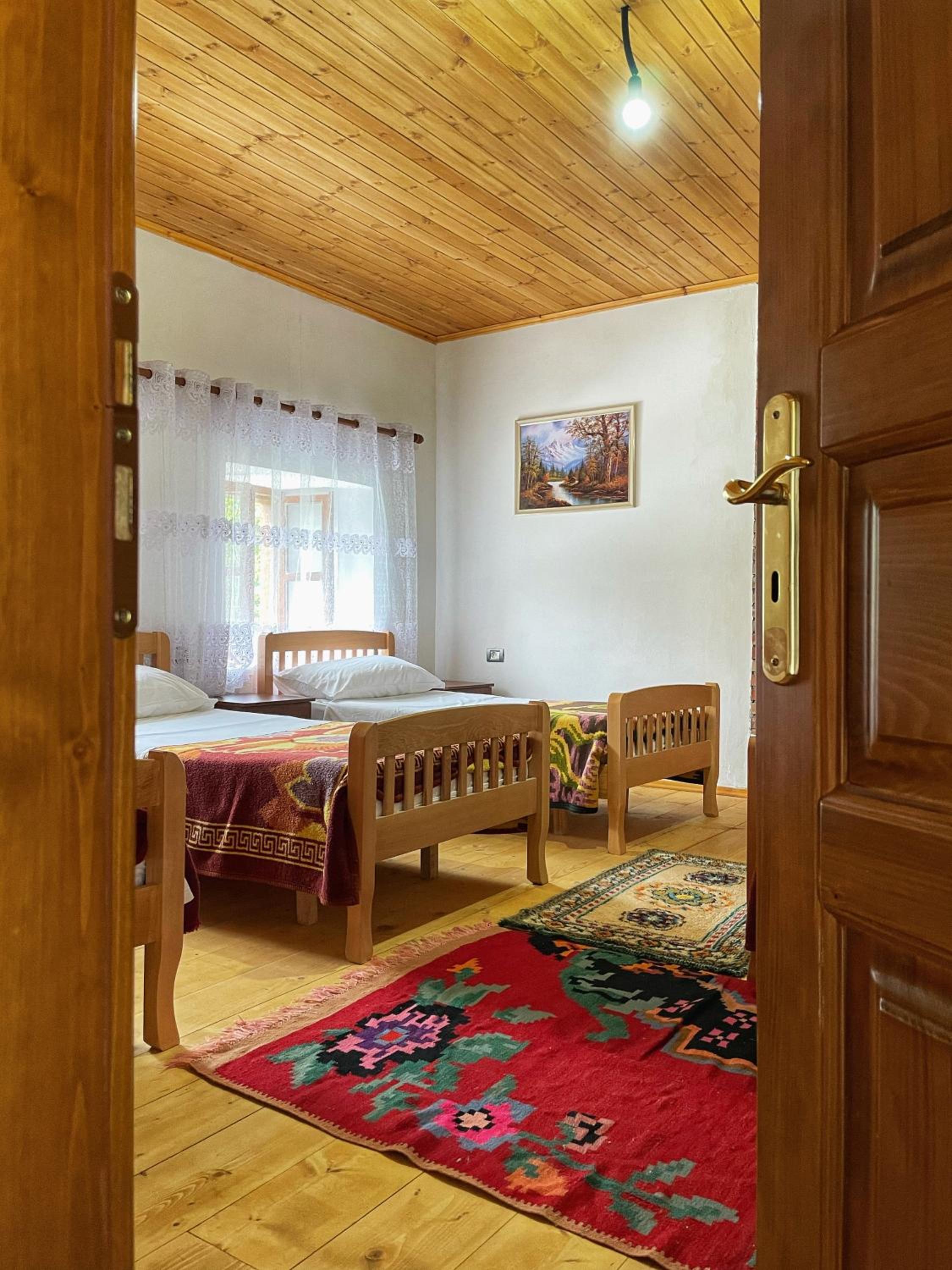 Guest House Rrashkadoli