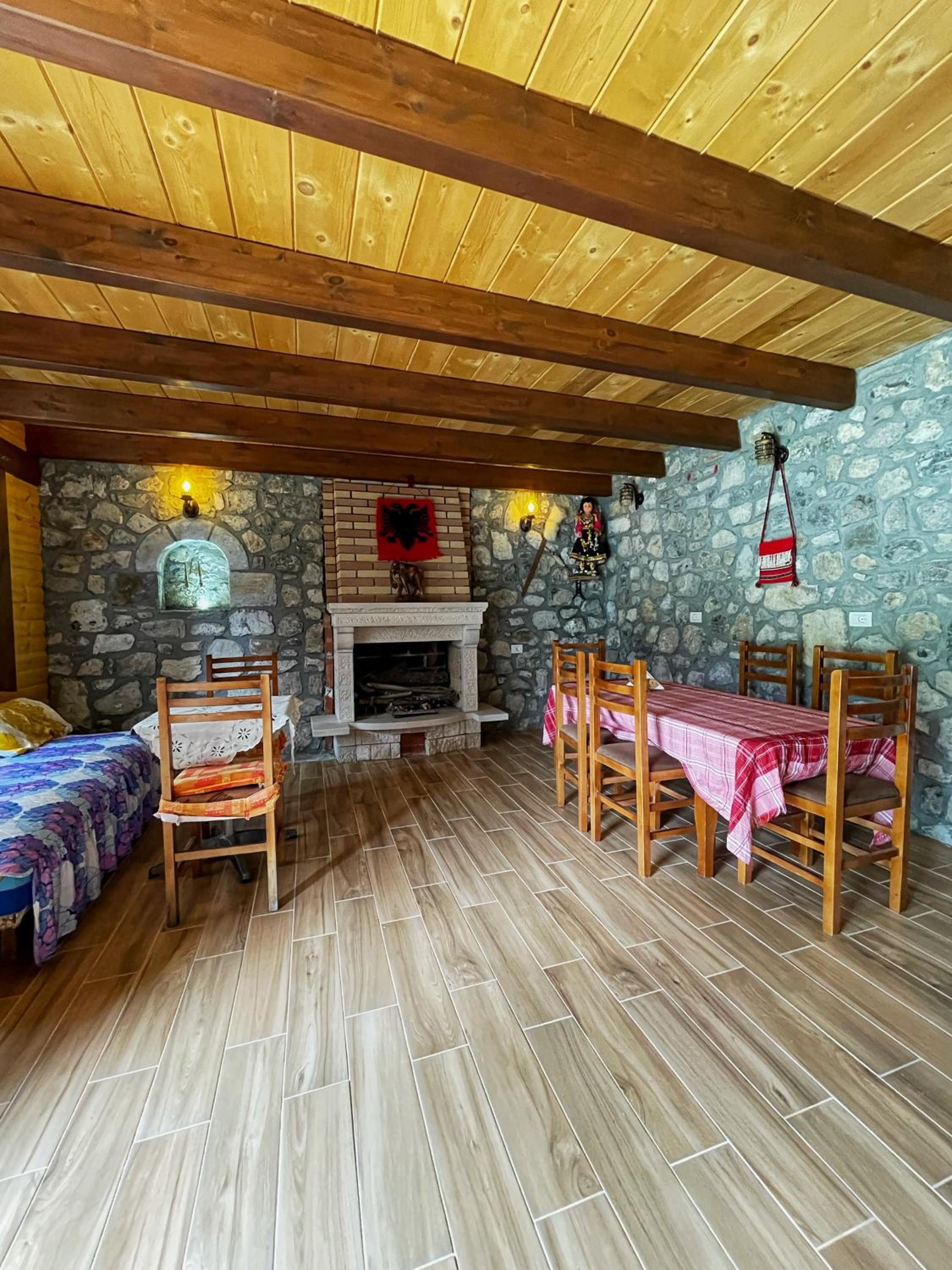 Guest House Rrashkadoli