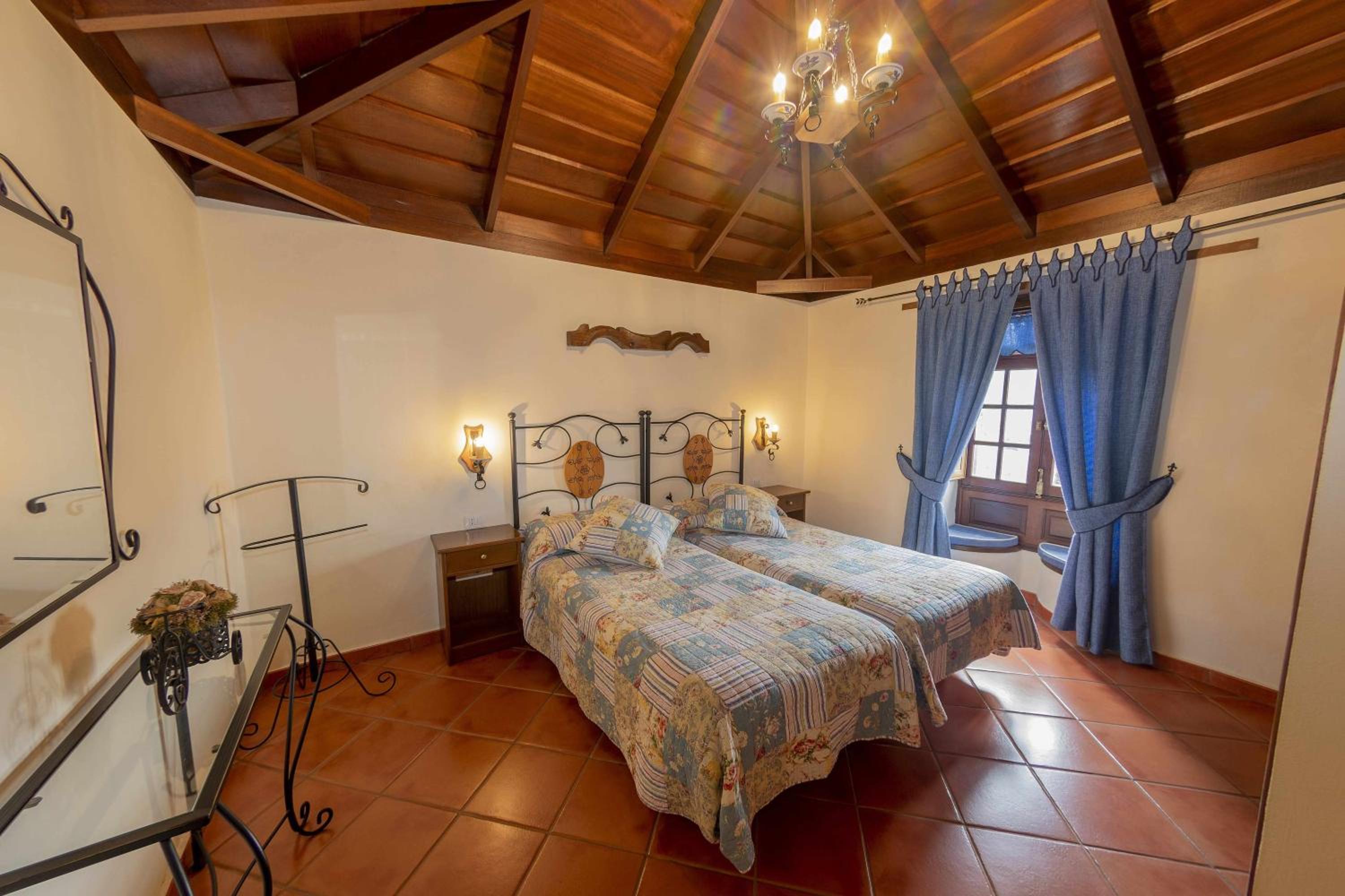 Hotel Casa Rural Monte del Agua - Image 1