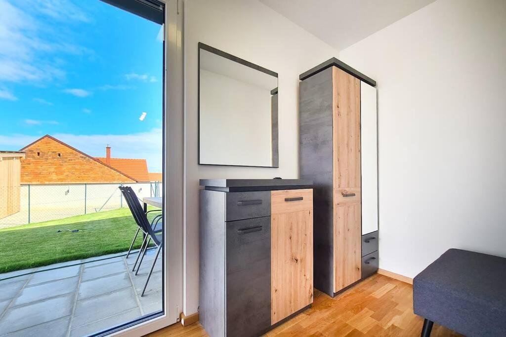 Friendship Suite