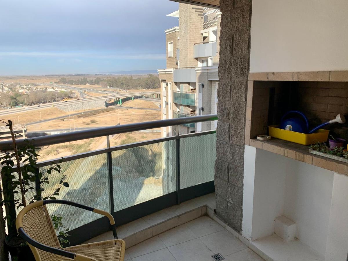 Altos de Villa Sol - Depto 1 dorm con balcón