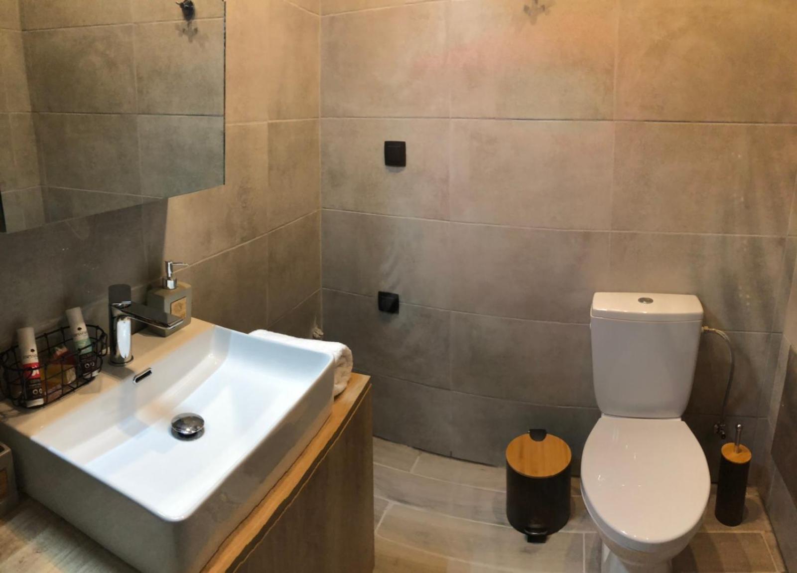 Fontana Leone view 5