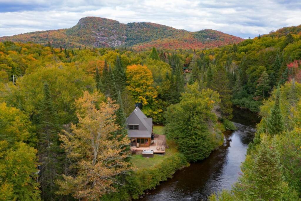 The Beaver Lodge by Escapades Tremblant view 2