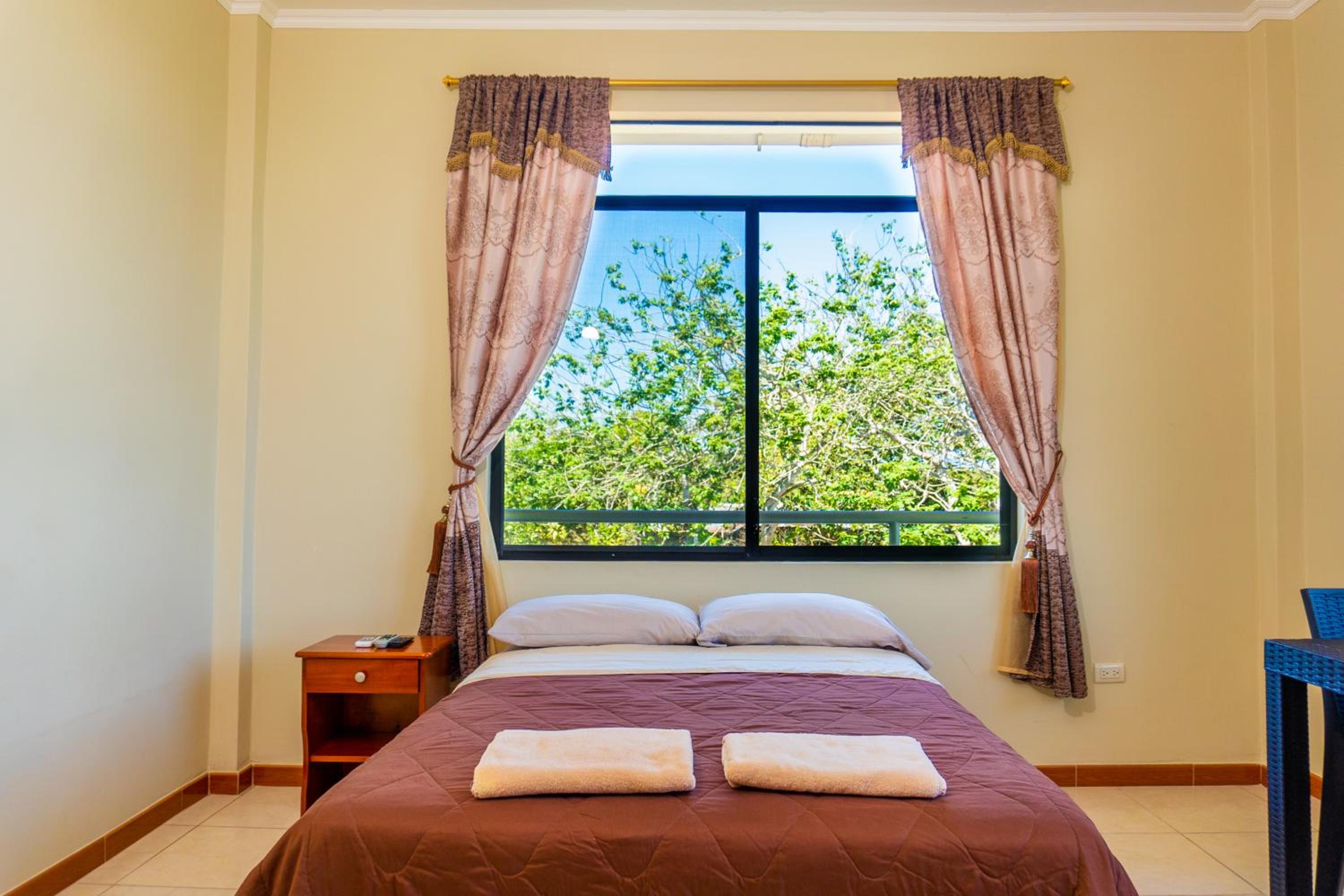 Cucuve Eco Hostal view 5