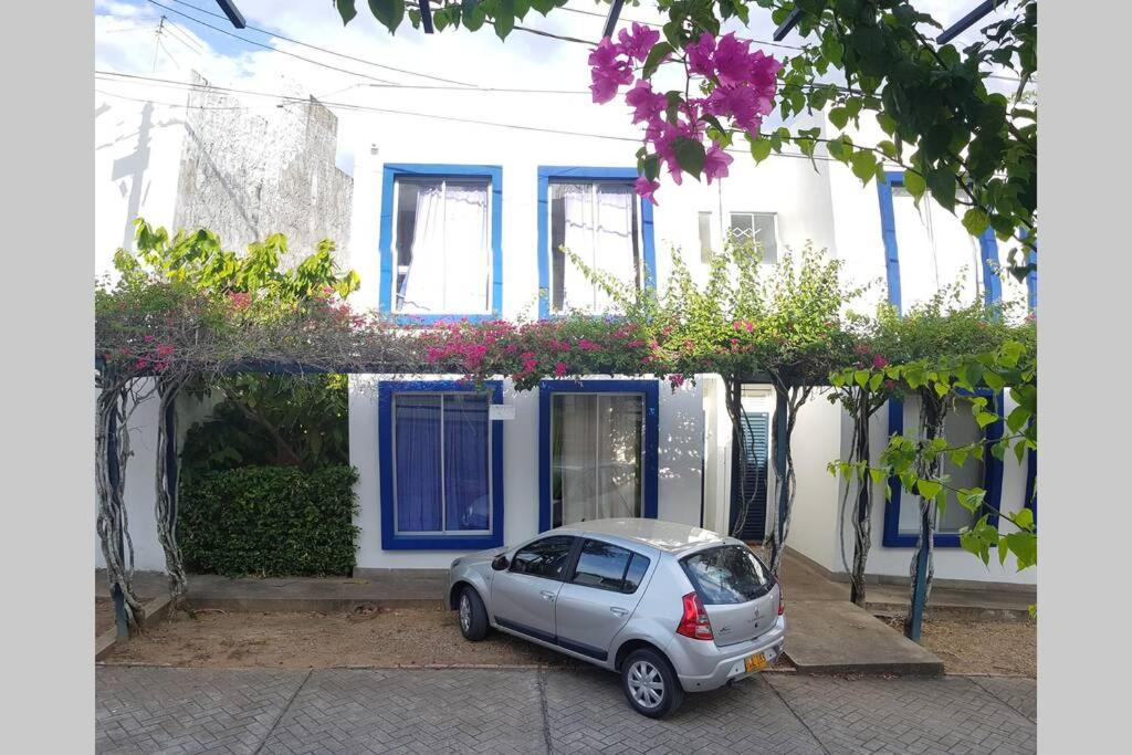 Casa de Verano Condominio Mediterráneo en Carmen de Apicalá