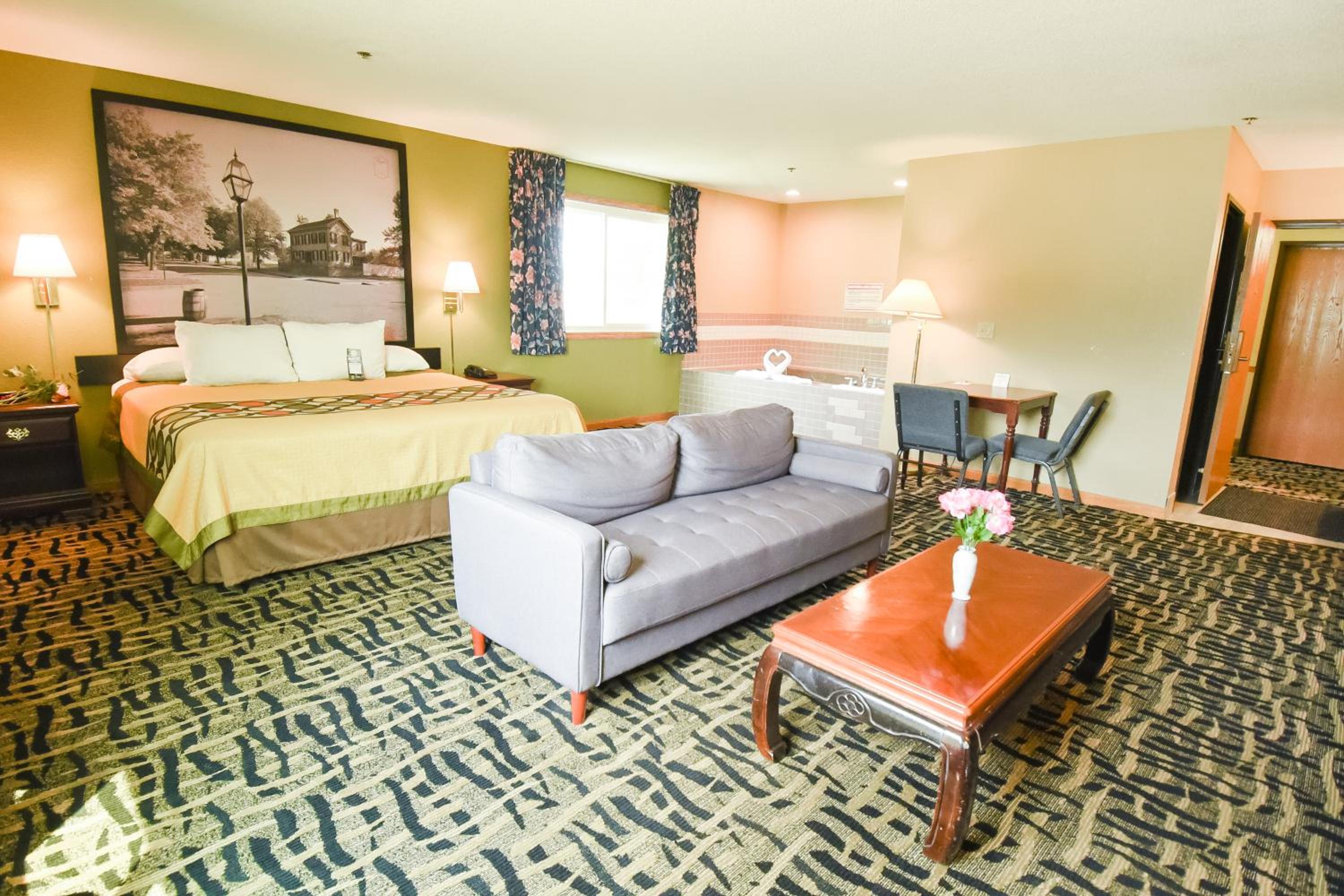 Super 8 by Wyndham McLean/Bloomington SW - Property Image 35