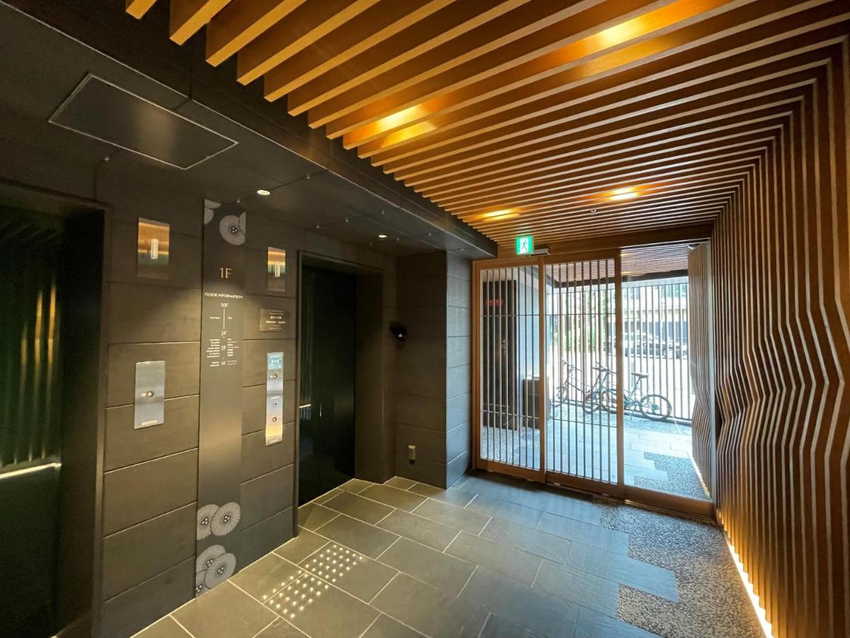 hotel reception