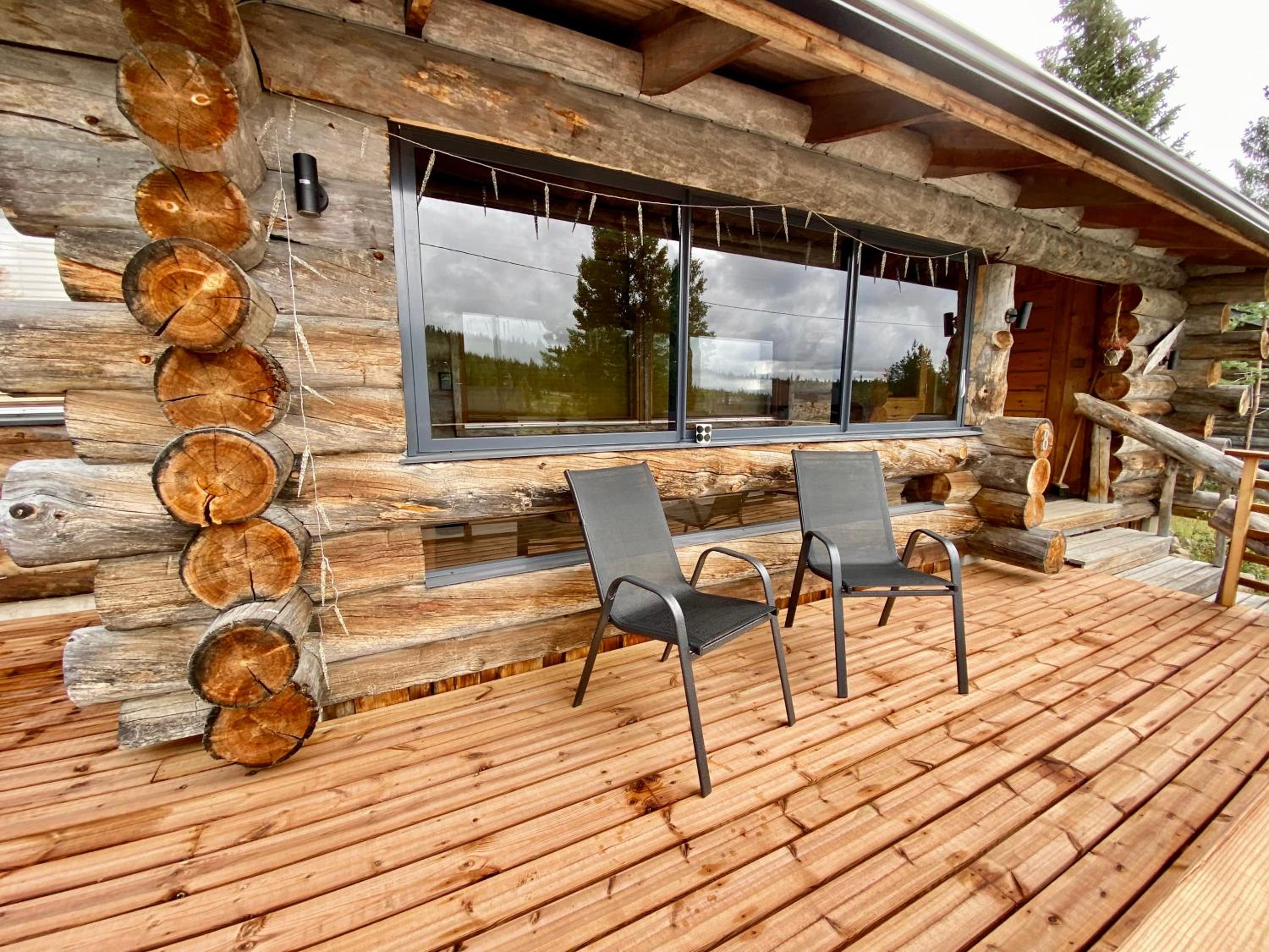 Villa Saarua by the Slopes Ski in, Family & Bike Park, hike trails, National Park, WiFi - Lapland Villas view 2