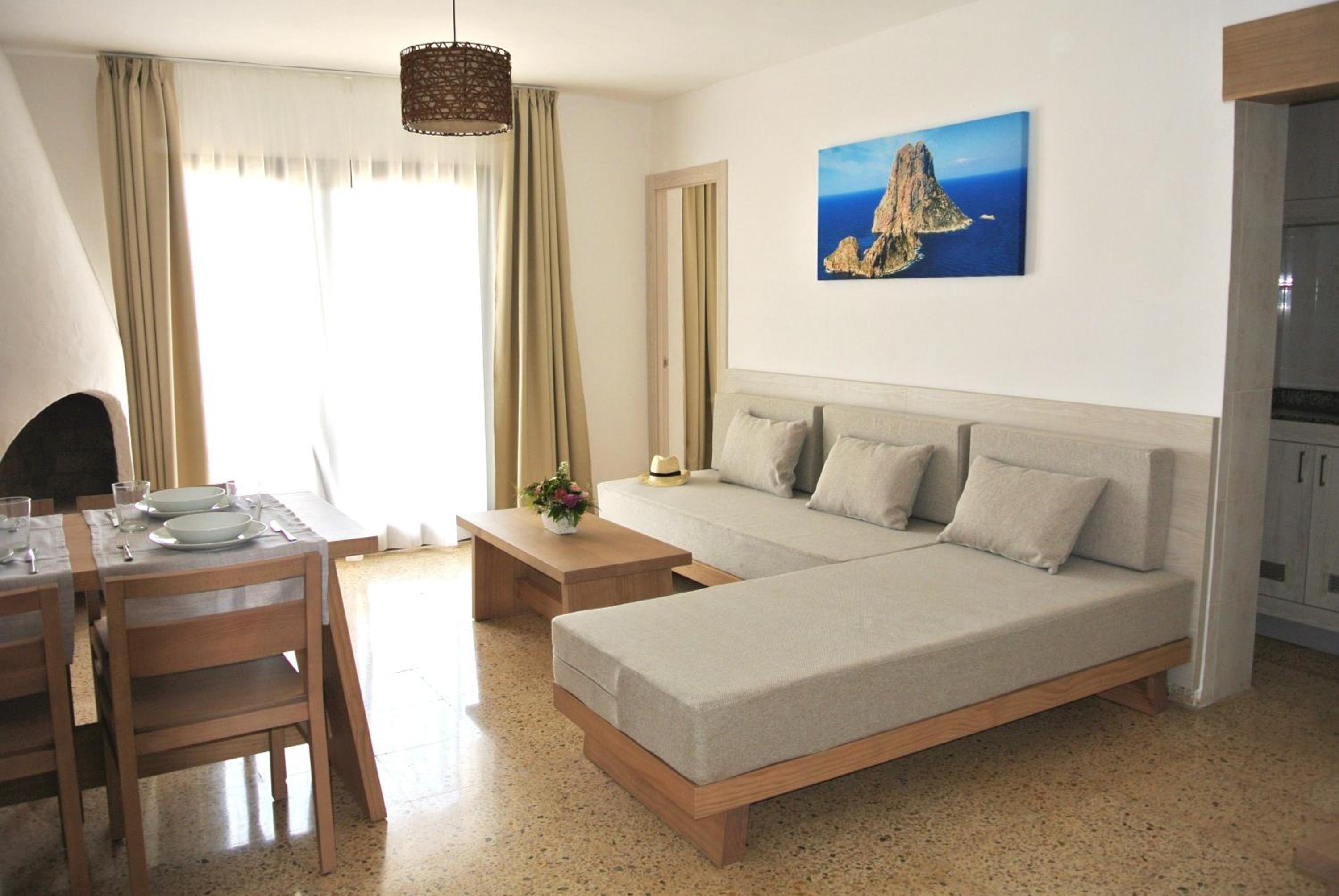 Apartamentos El Moro