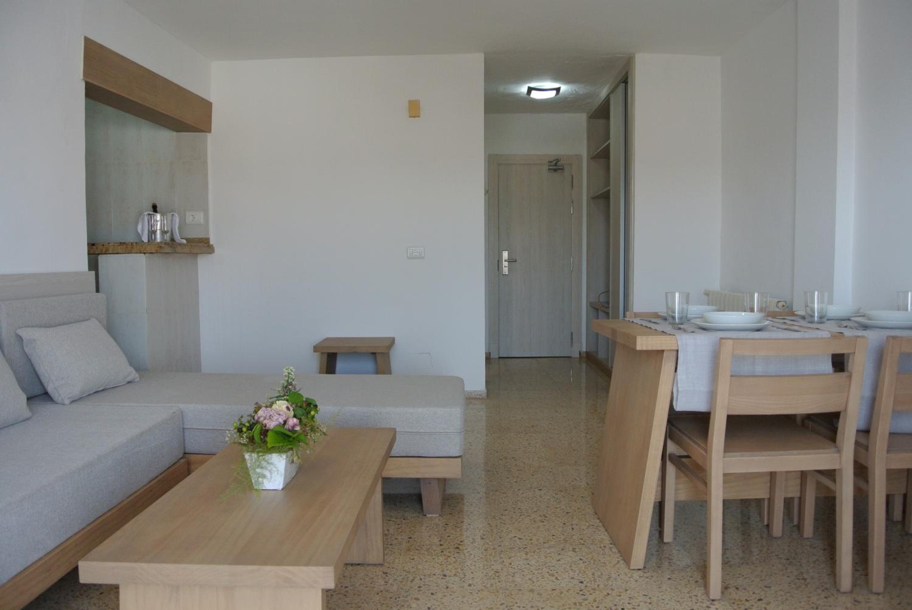 Apartamentos El Moro