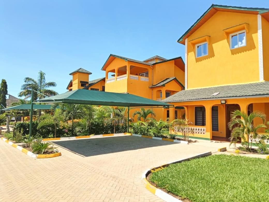 Golden Duranta Villas and Apartments