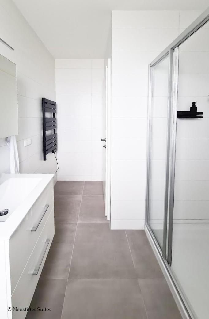 Friendship Suite