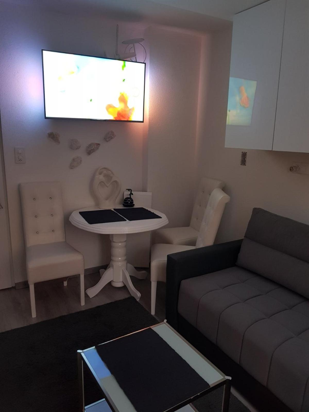 FARAON pn 1 view 5