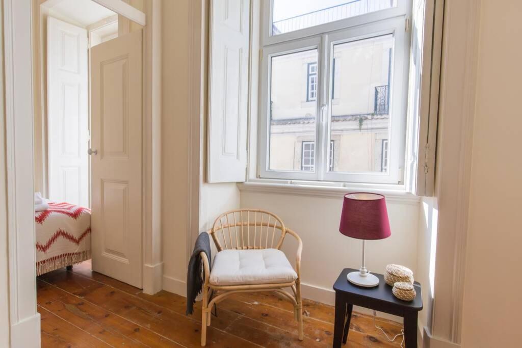 135 B - Alfama Renovated Charming Historic Flat near Baixa view 3