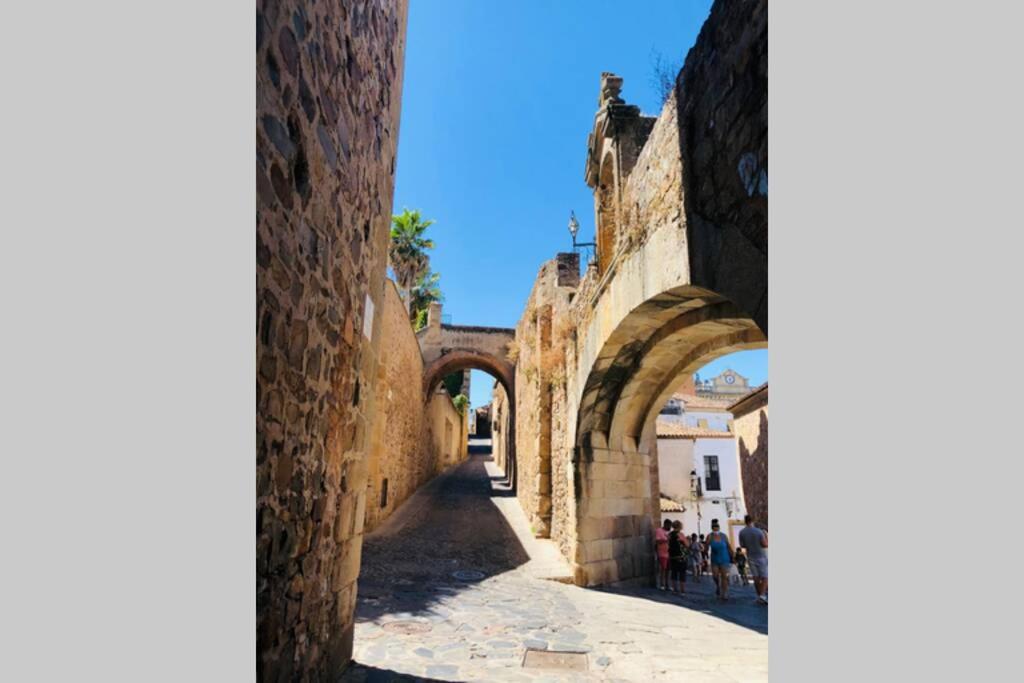 El Escondite de la Muralla