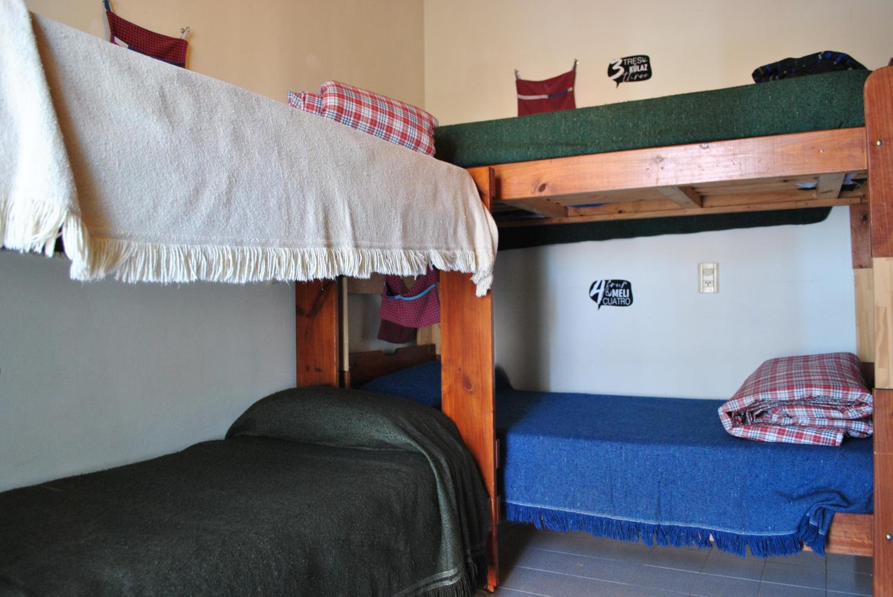 Ruca Kiñe Hostel