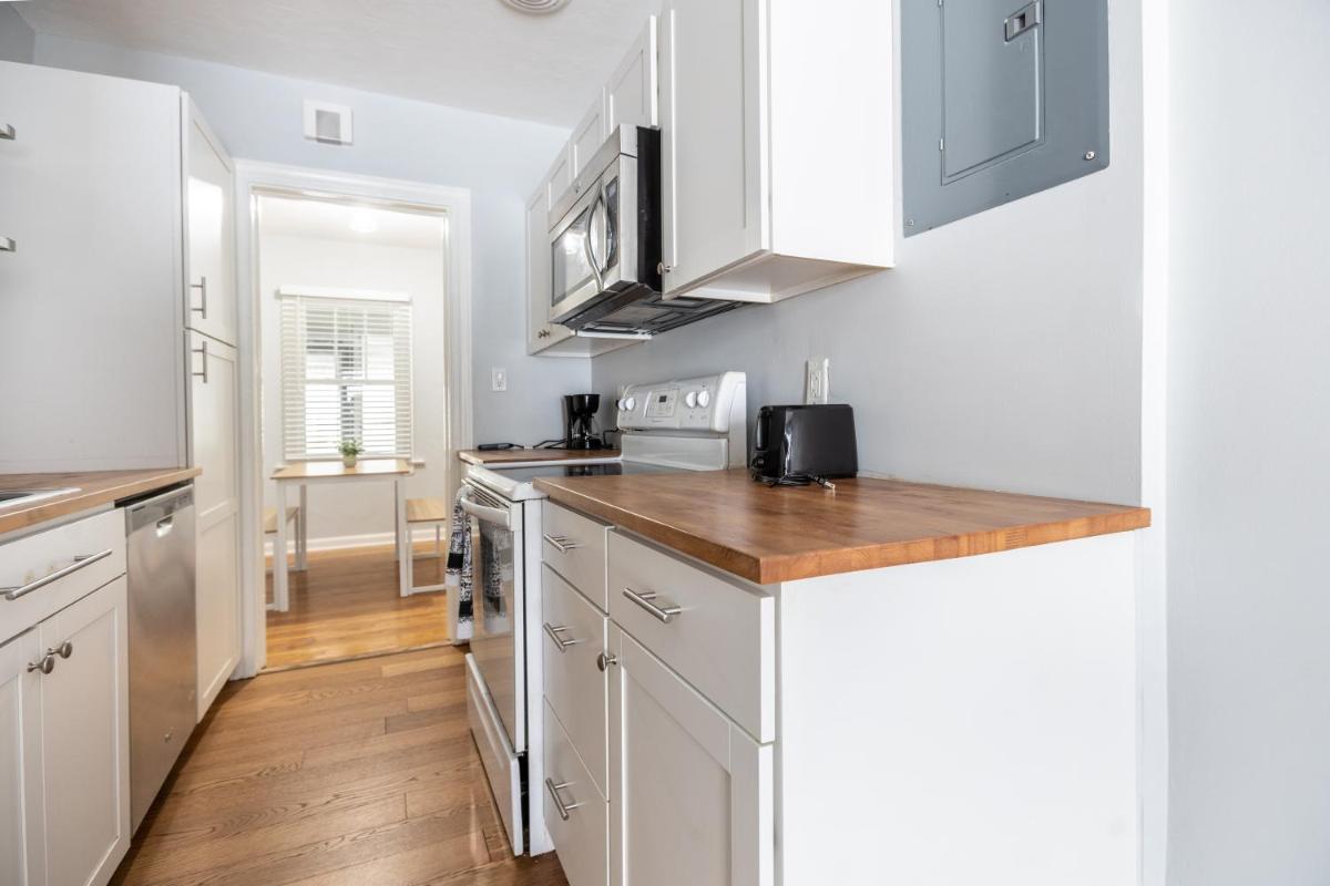 Cozy Apartments in the Triplex House, Historic District of Orlando