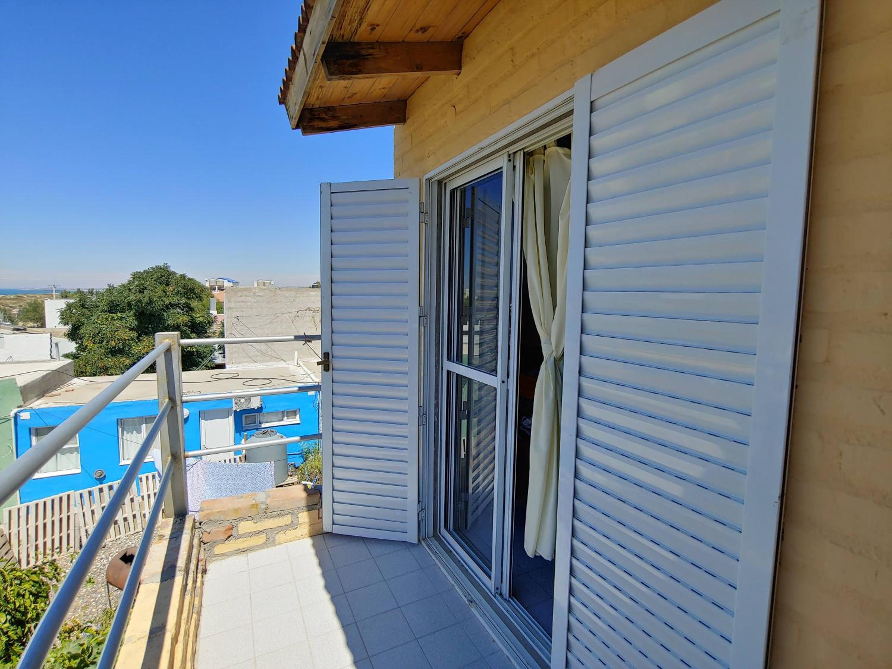 Ruca Kiñe Hostel