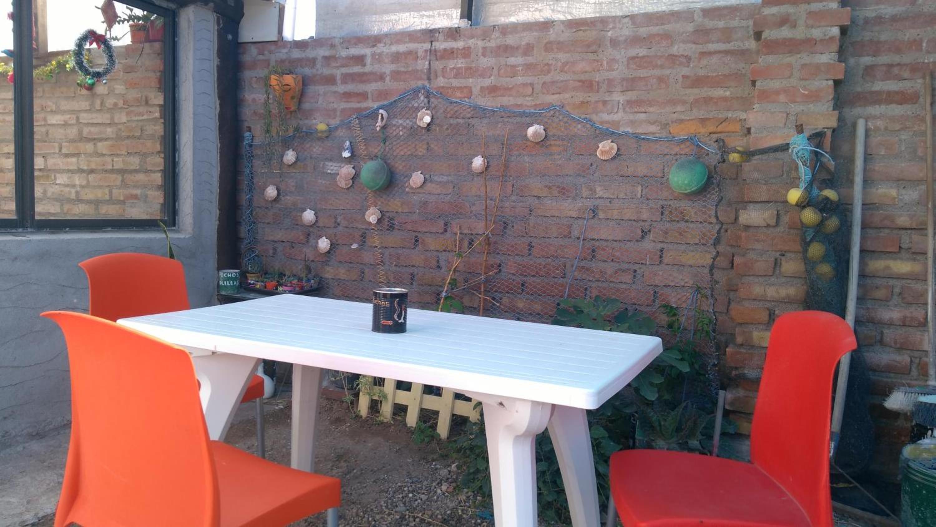 Ruca Kiñe Hostel