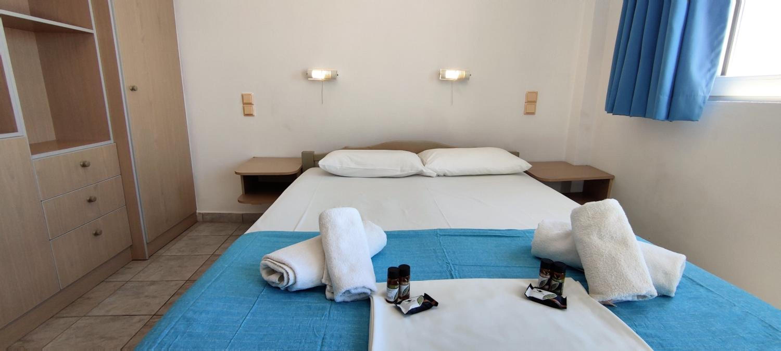 Splash Apartments photo 4