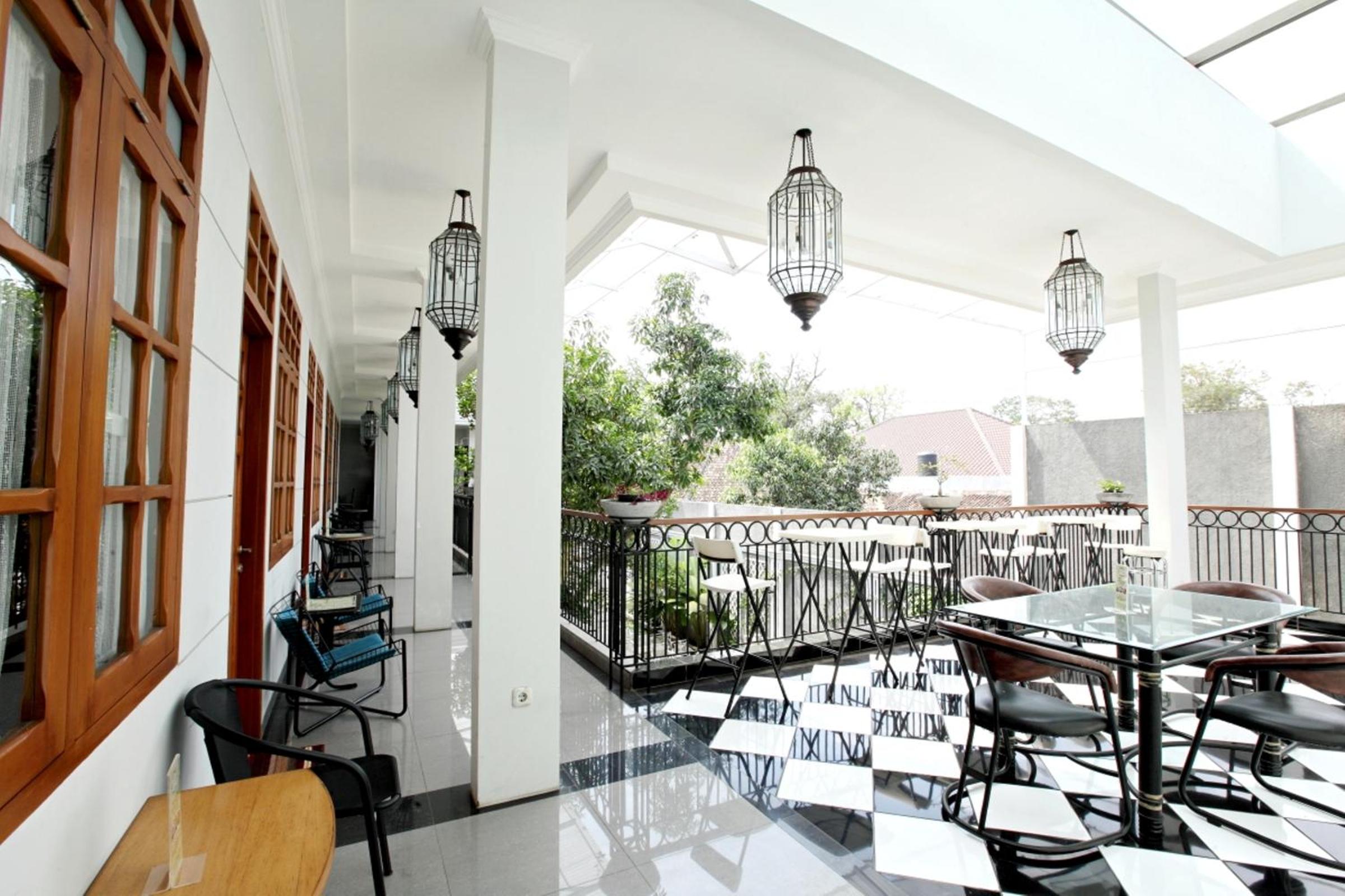 balance & terrace
