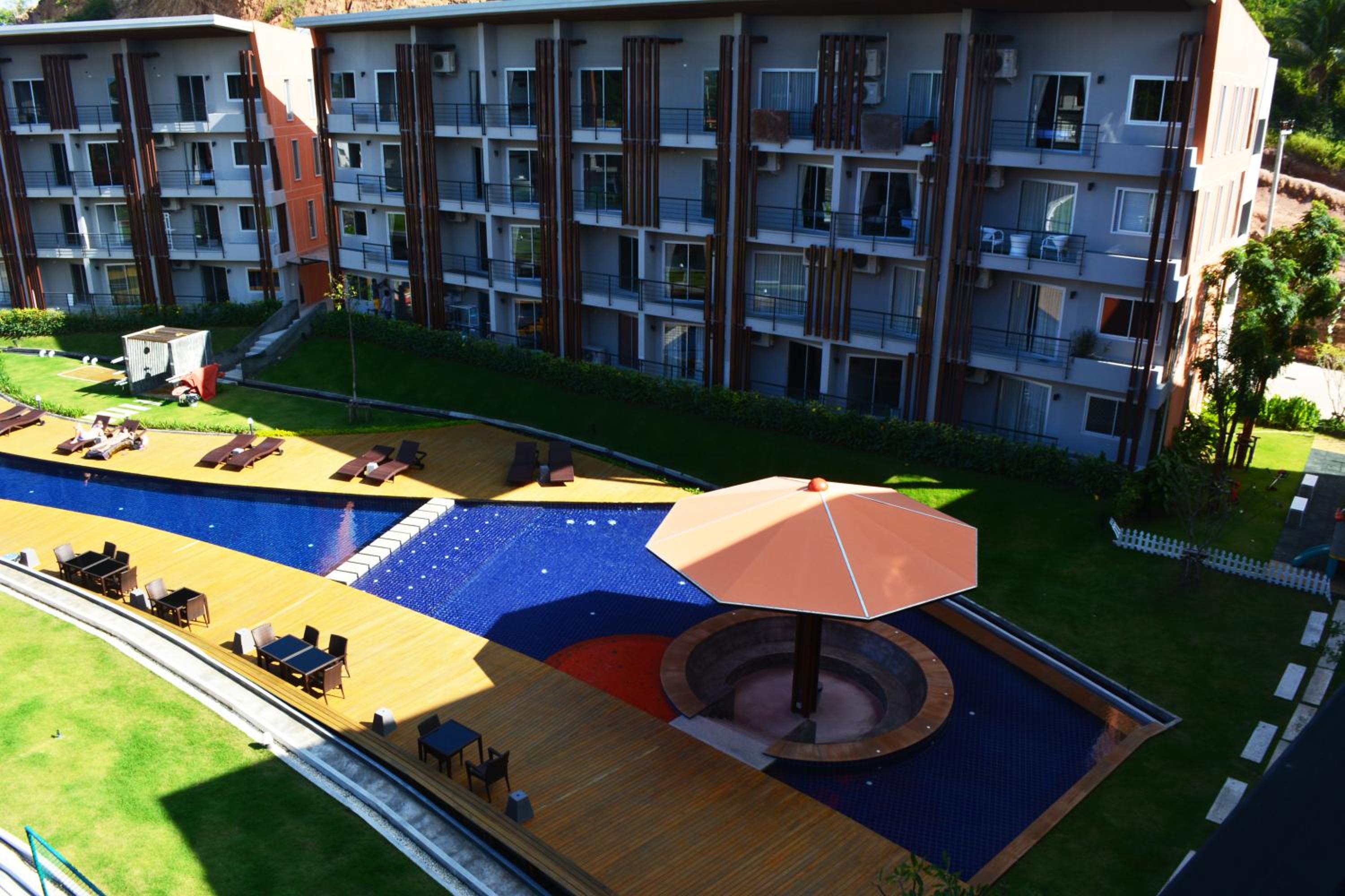 Hotel Replay Residences Samui - Image 1