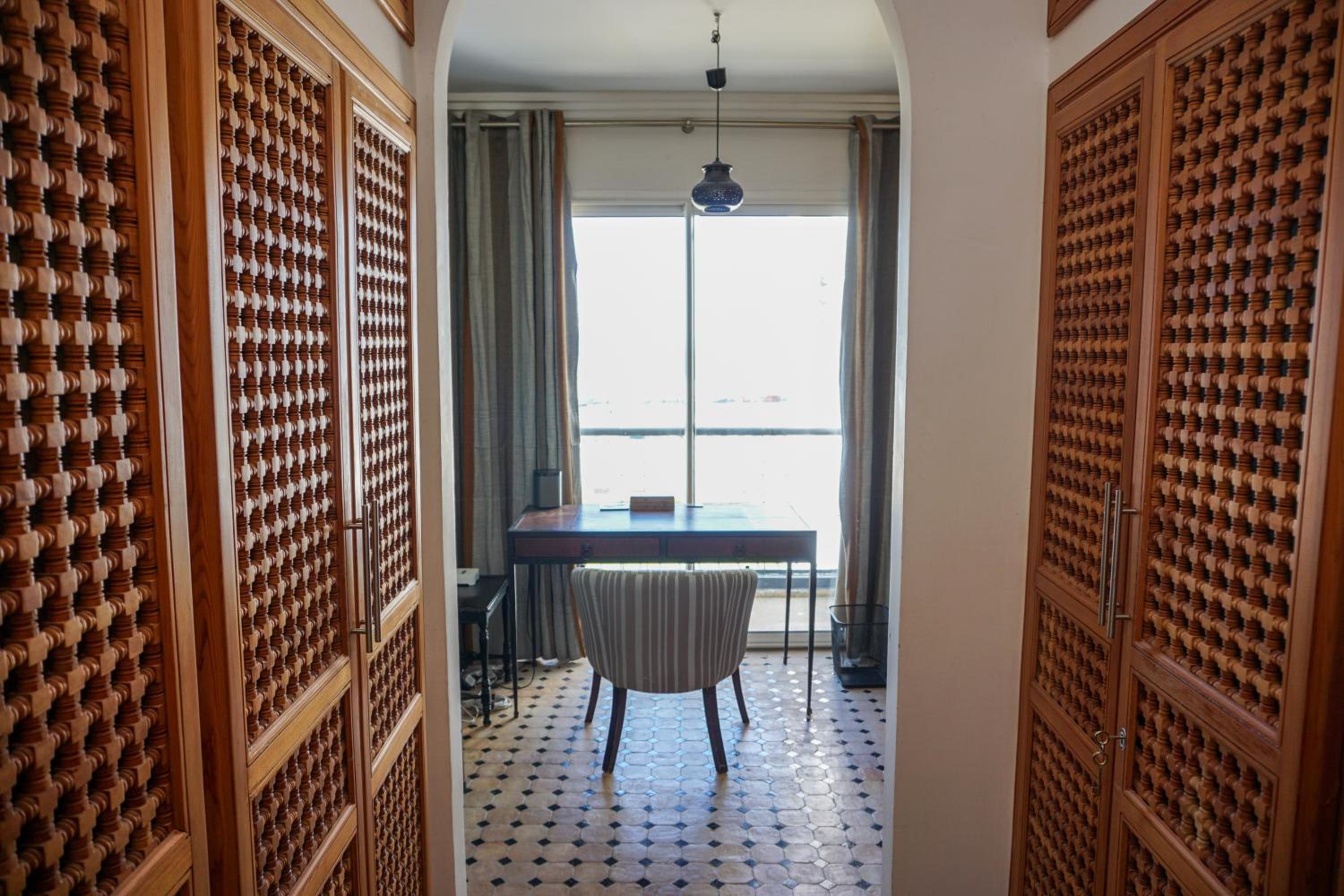 hotel room