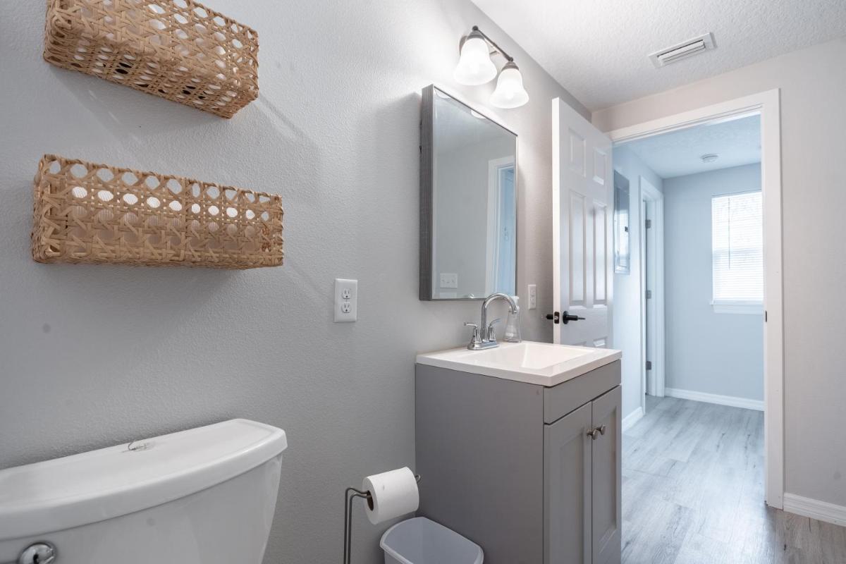 Cozy Apartments in the Triplex House, Historic District of Orlando