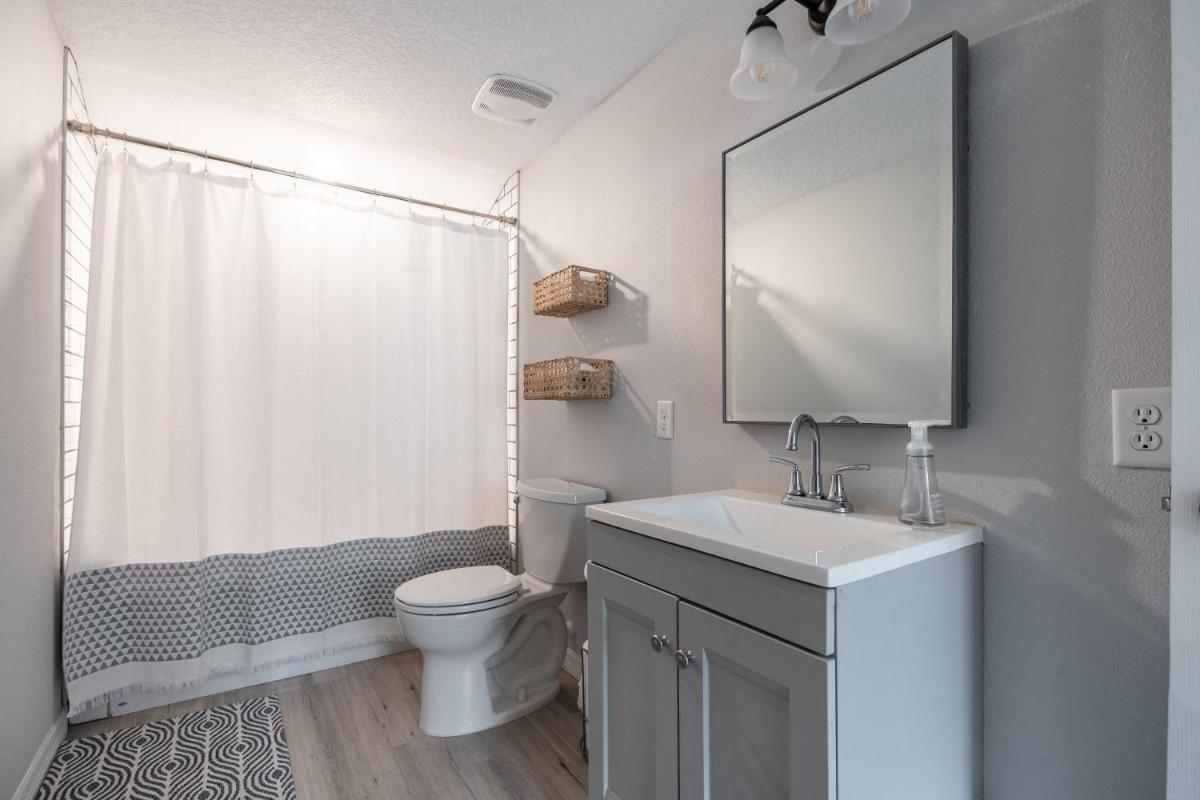 Cozy Apartments in the Triplex House, Historic District of Orlando
