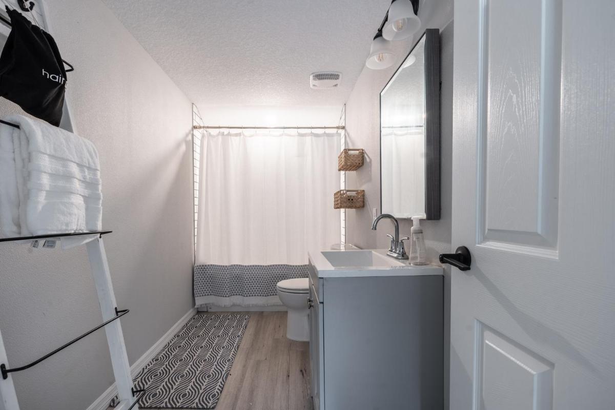 Cozy Apartments in the Triplex House, Historic District of Orlando