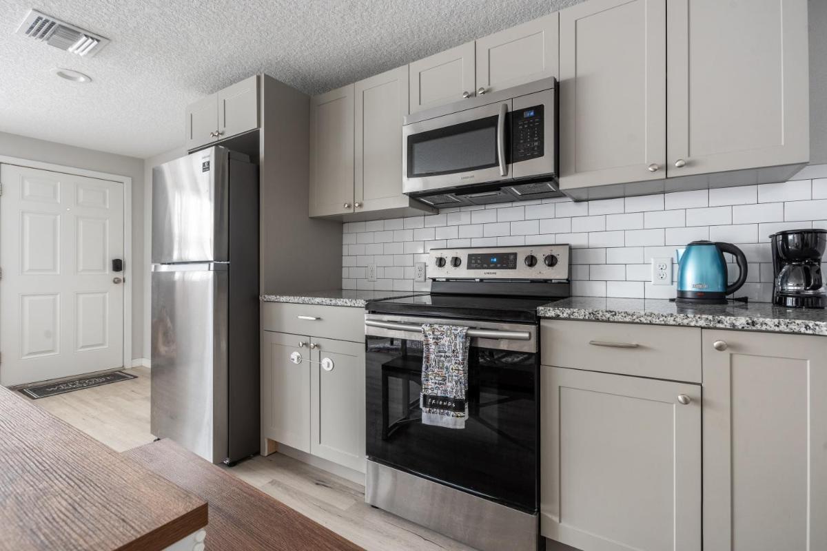 Cozy Apartments in the Triplex House, Historic District of Orlando