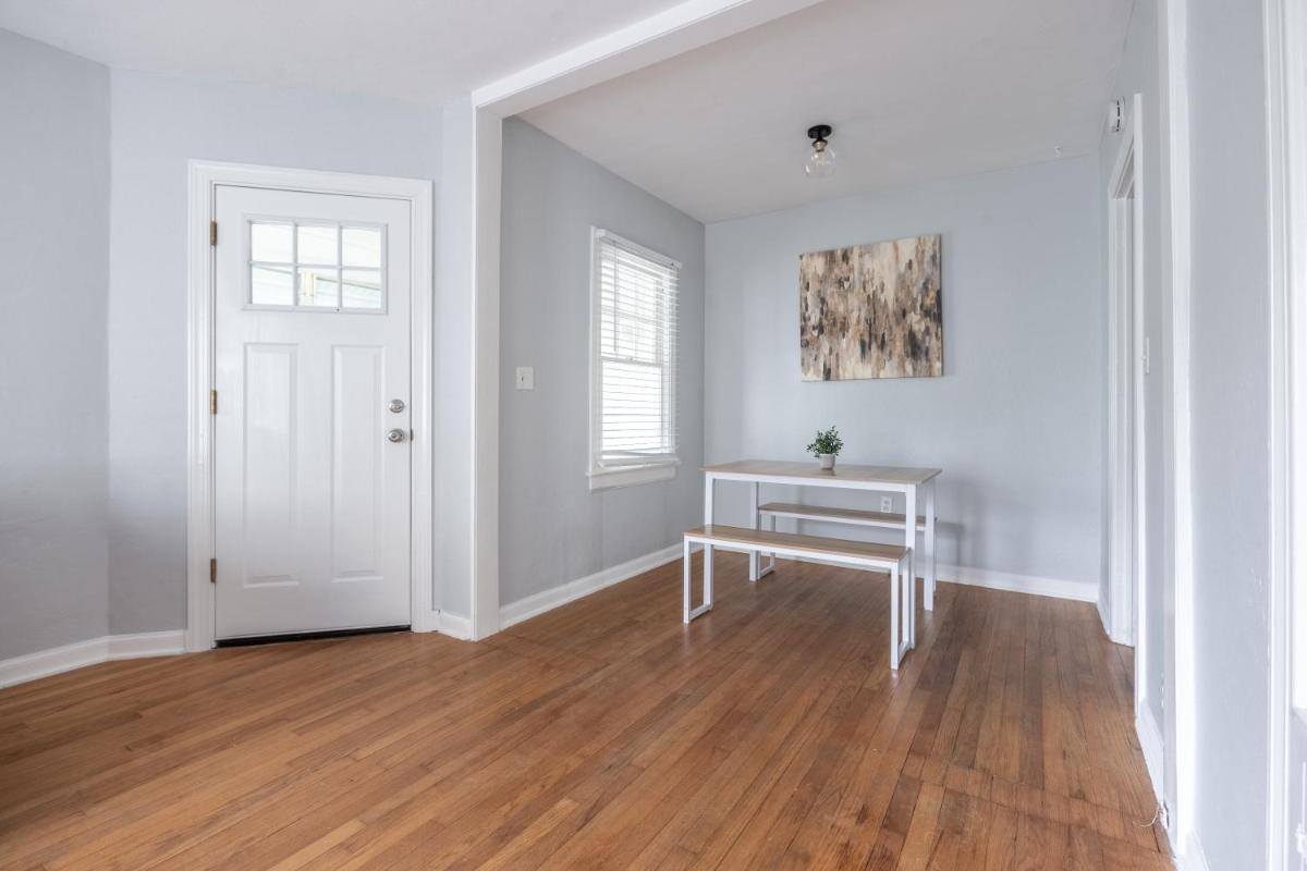 Cozy Apartments in the Triplex House, Historic District of Orlando
