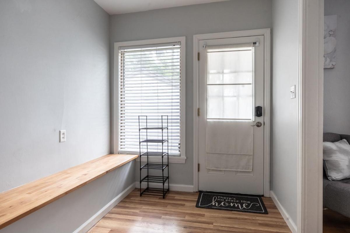 Cozy Apartments in the Triplex House, Historic District of Orlando