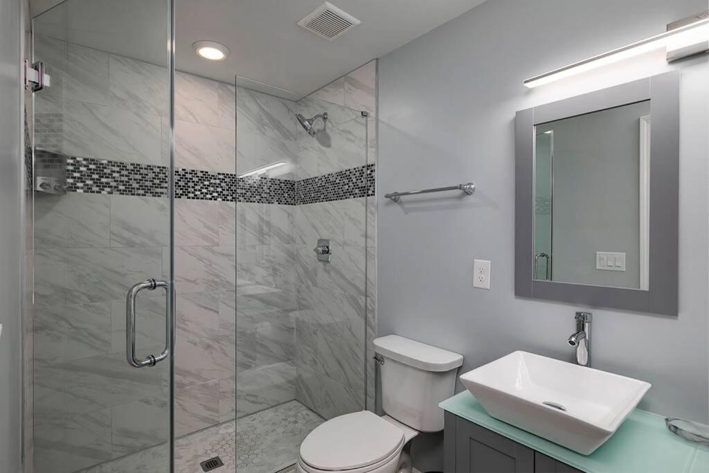 Relaxing Luxury Near Airport & Downtown Atlanta view 4