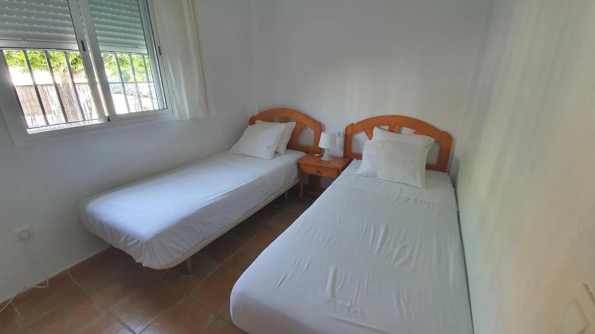 Apartment in Rota Cadiz, Air Cond, Wifi, Patio photo 4