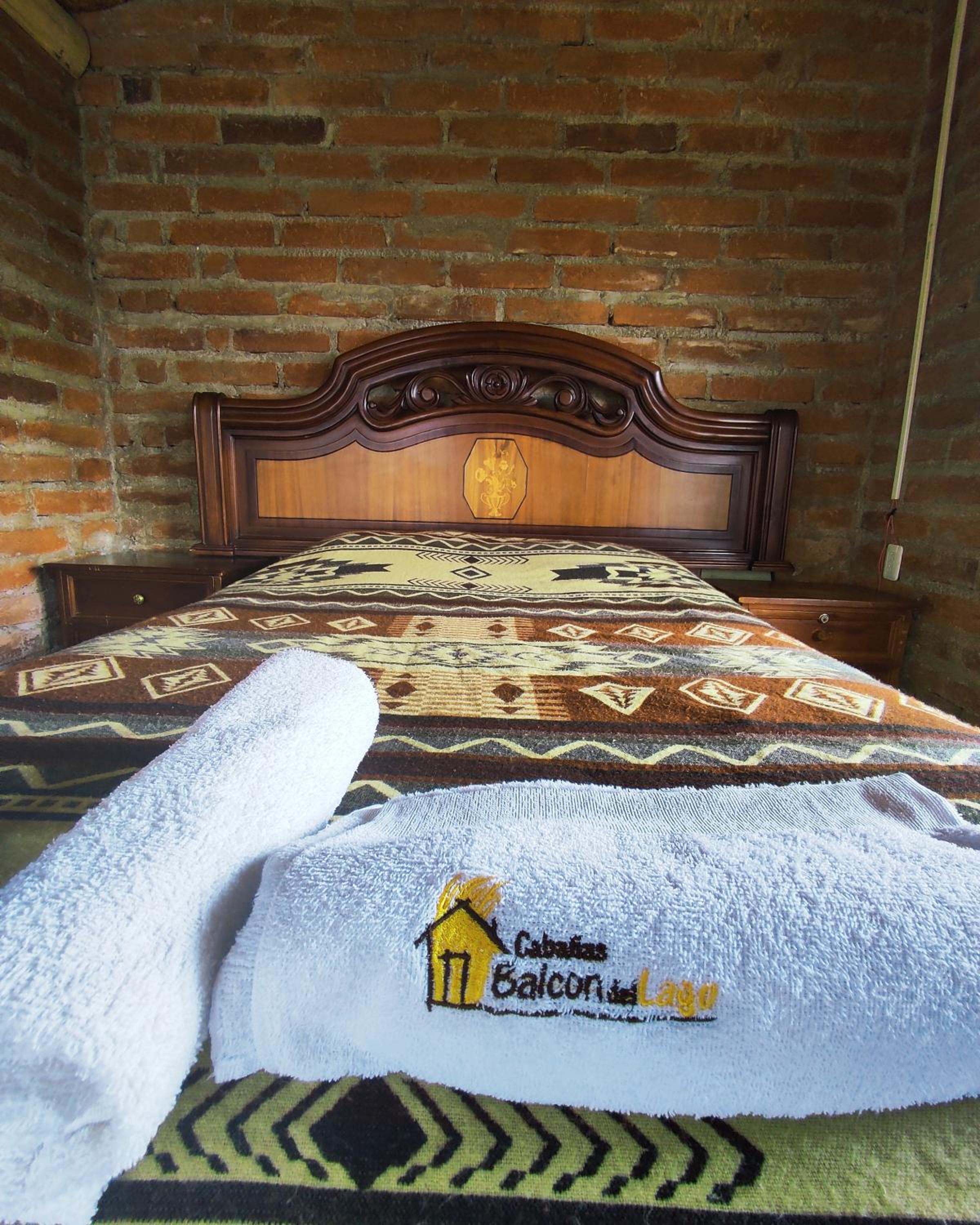 Cabañas y Glampings Balcon del lago