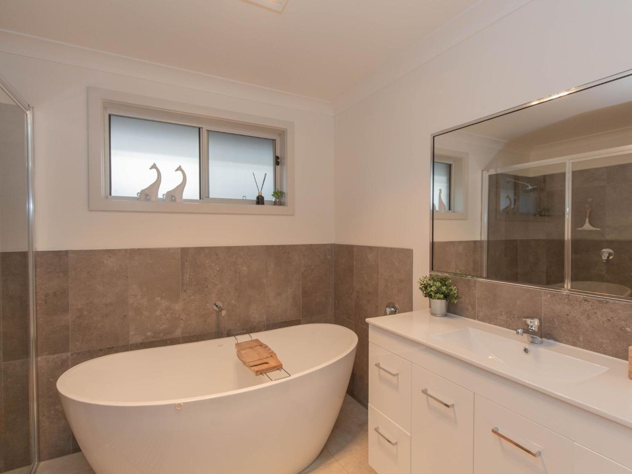 Jindalee 2 9 Twynam Street