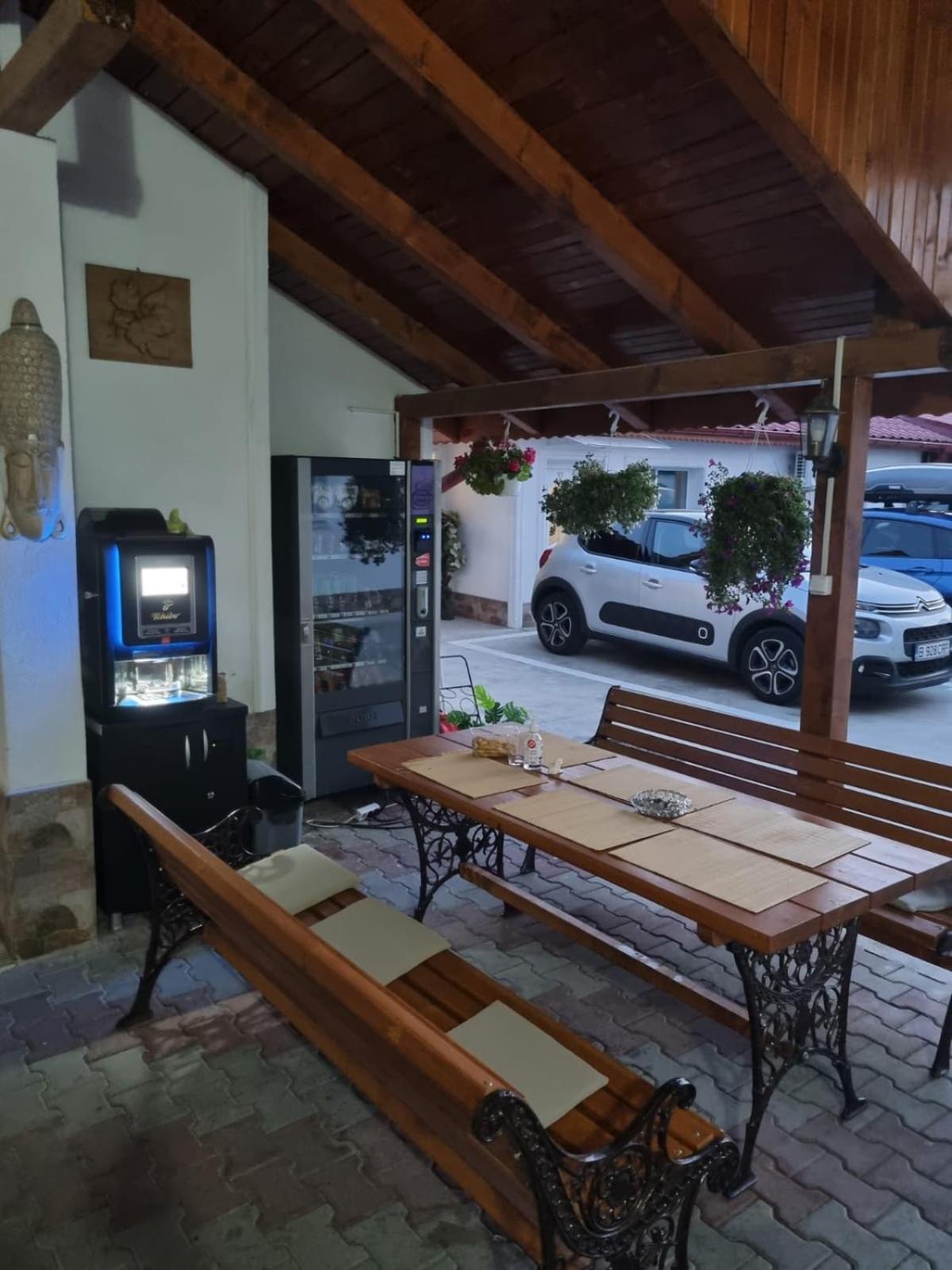 Georgiana Apartments view 3
