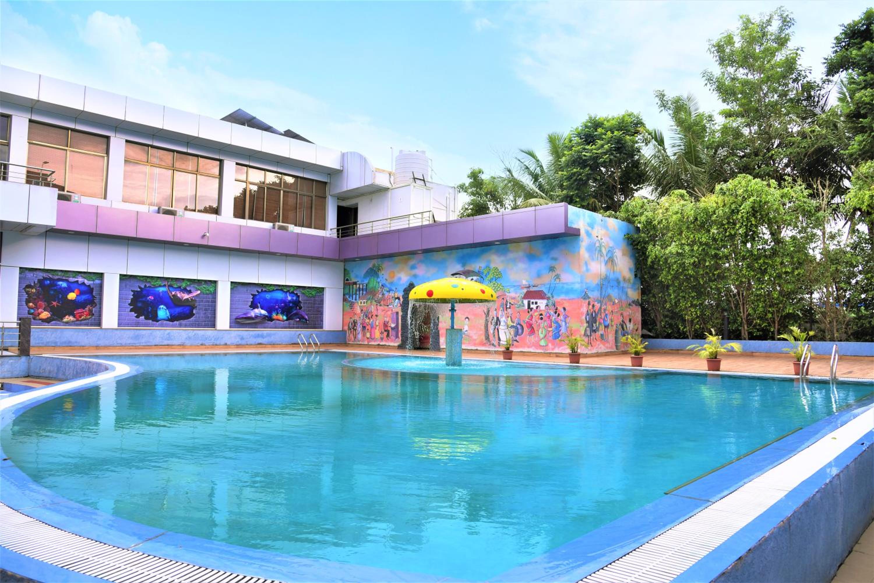swimming pool