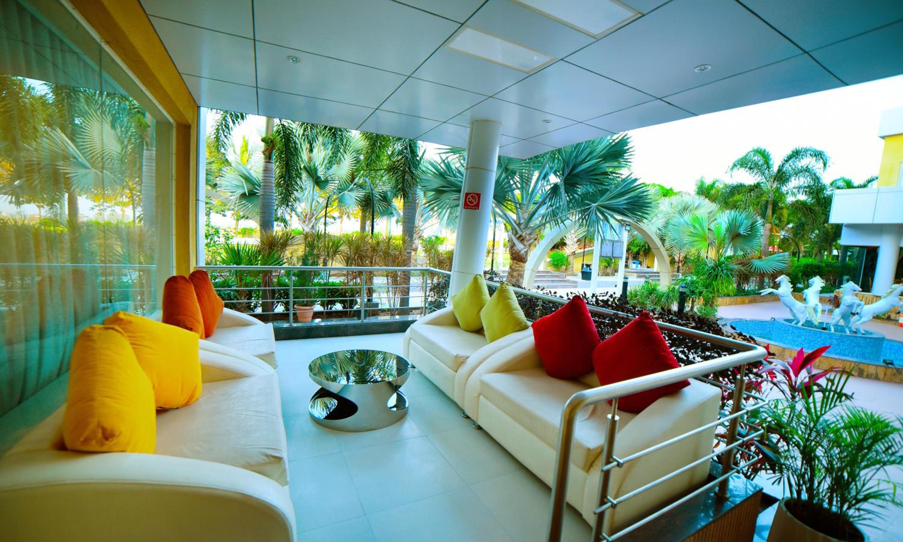balcony