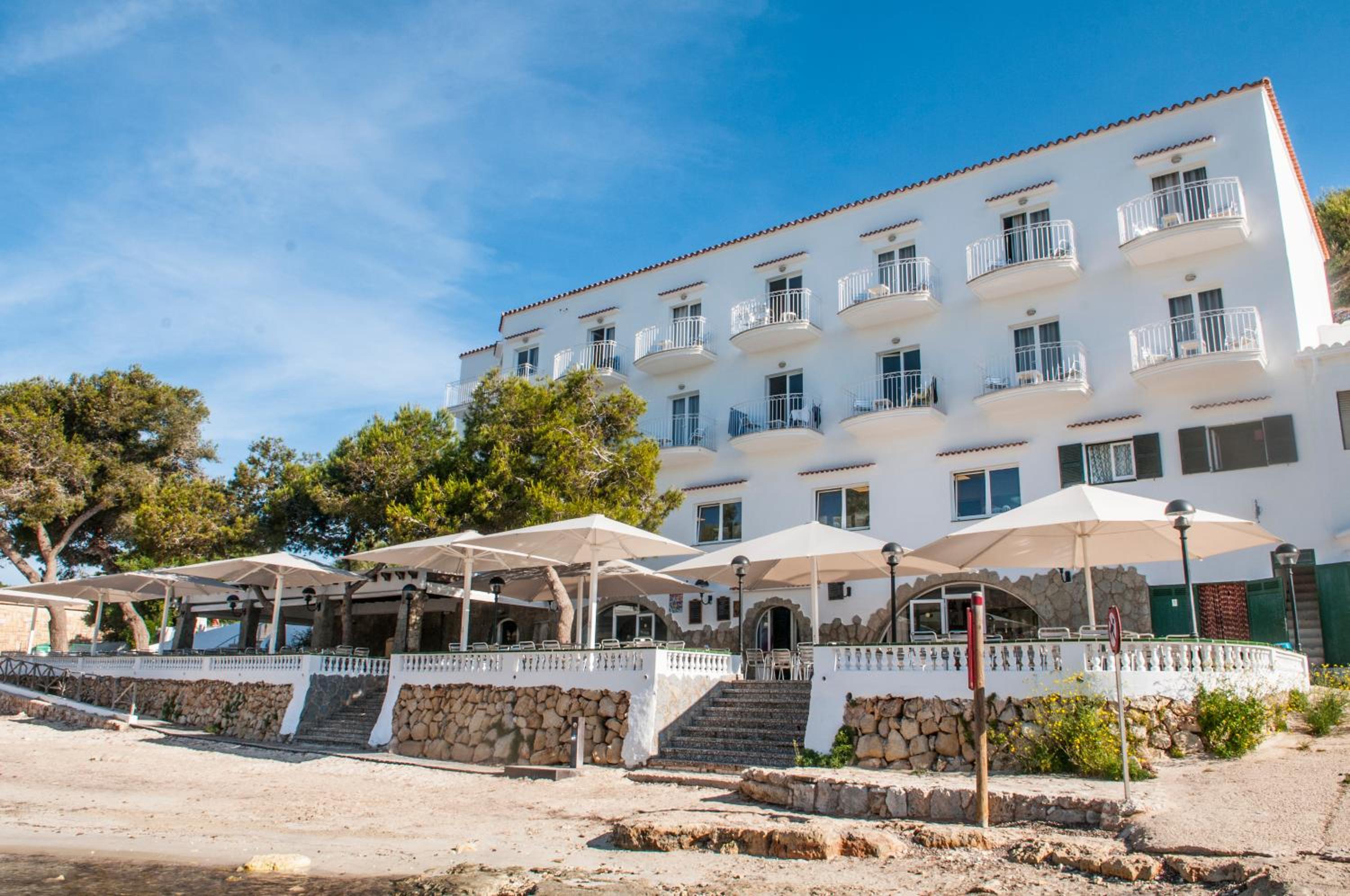 Hotel HOSTAL XUROY - Image 1